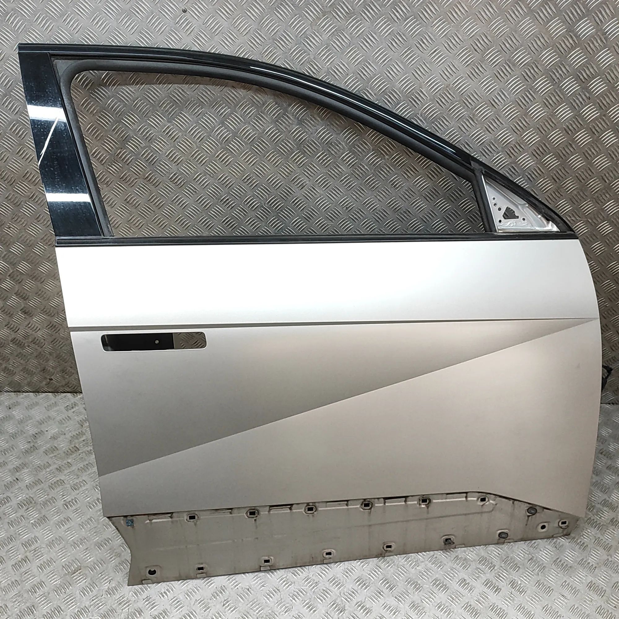 Hyundai Ioniq Front Right Door 76004-GI000 Front Right Door HYUNDAI IONIQ (5 N...