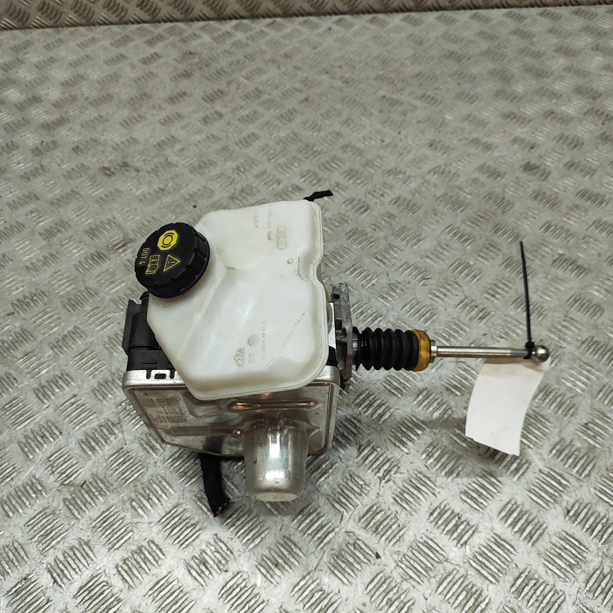 Audi e-tron Brake Servo Booster 4KE614100AD Brake Servo Booster AUDI E-TRON (GE...