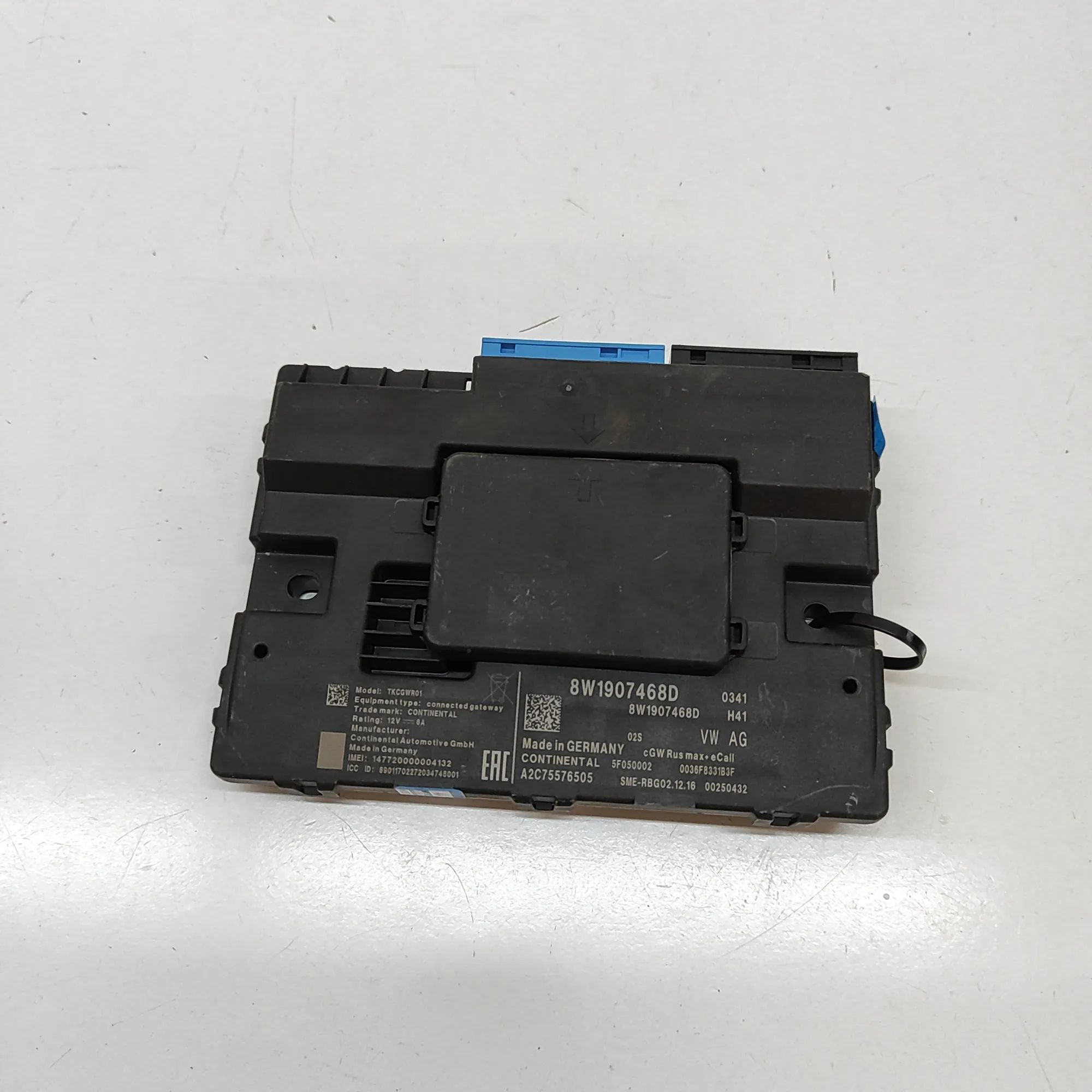 Audi Q7 (4M) Gateway Control Unit A2C75576505, 8W1907468D Gateway Control Unit AU...