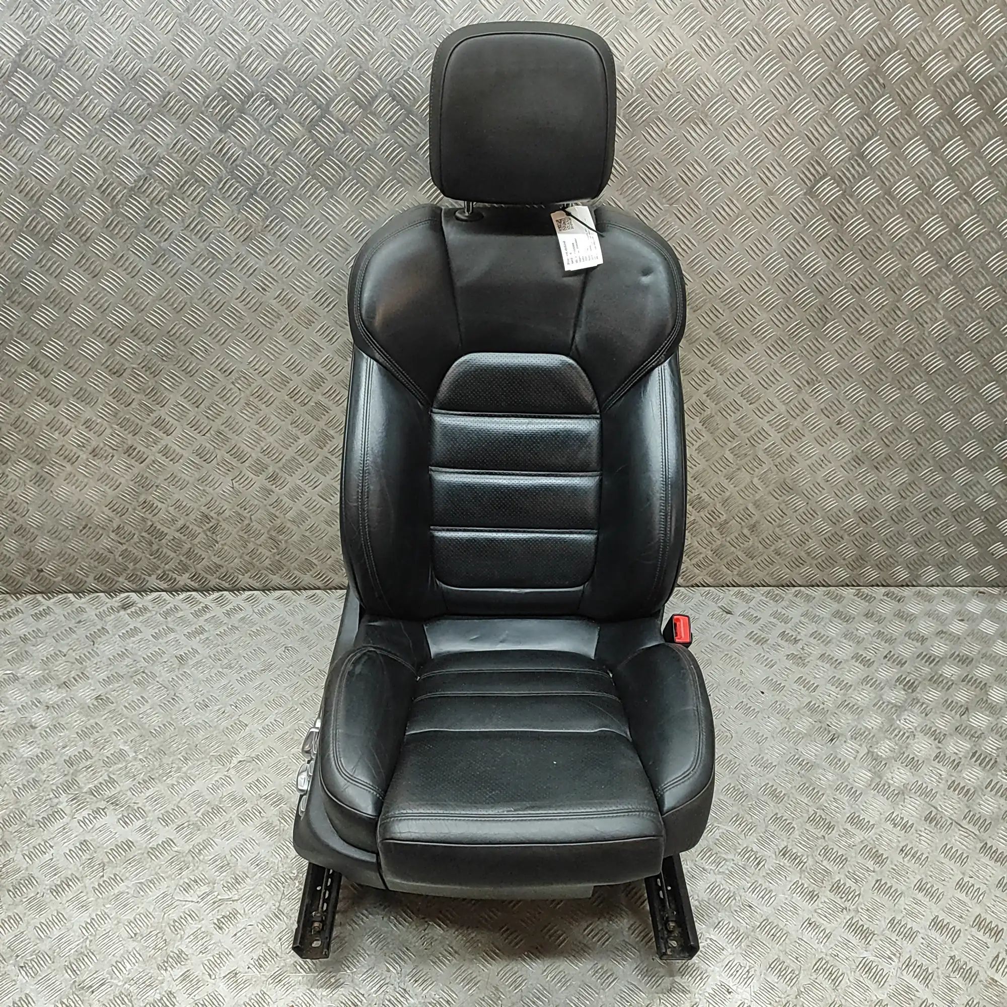 Porsche Macan Front Right Seat 95B881806D, 95B881406H, 8K0881106T Front Right ...