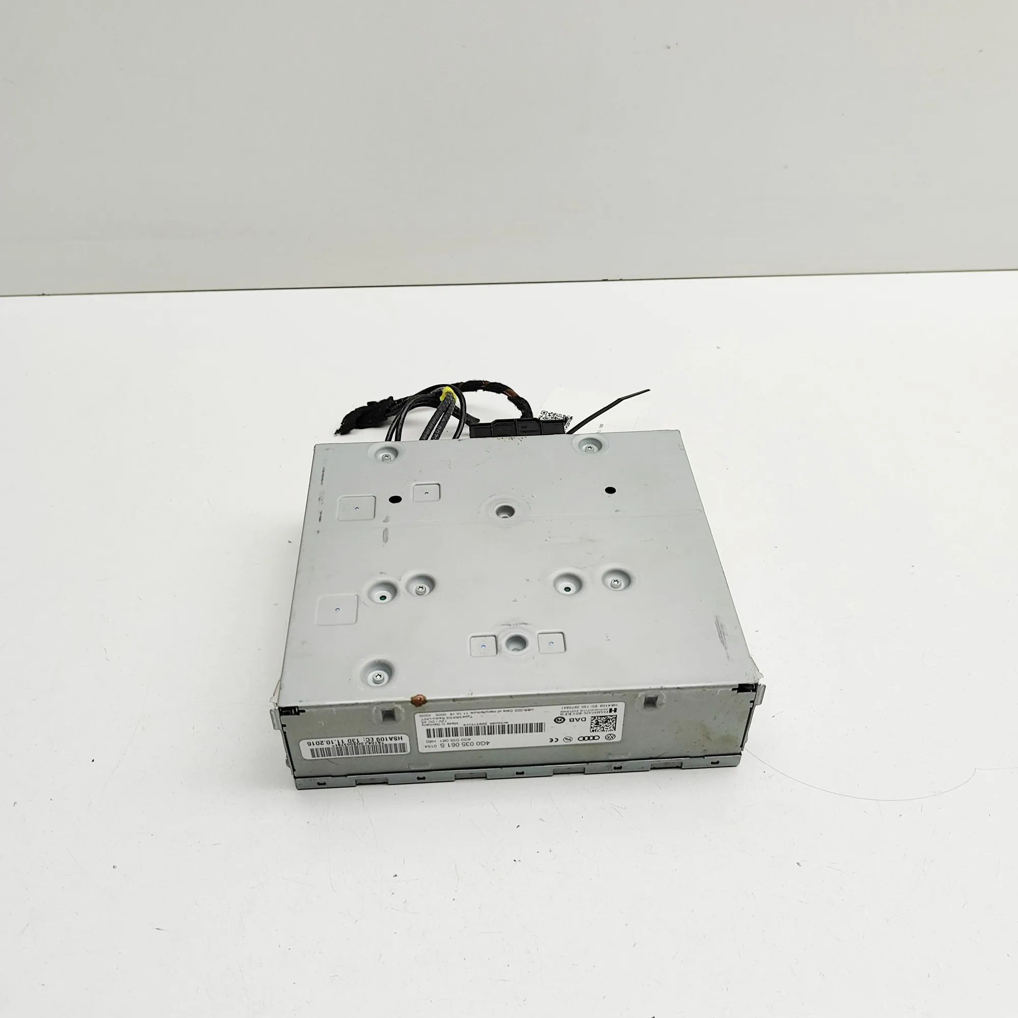 Audi A8 (D4) Music Navi CD Radio Player Head Unit 4G0035061, 4G0035061S Music Navi CD Radio Playe...
