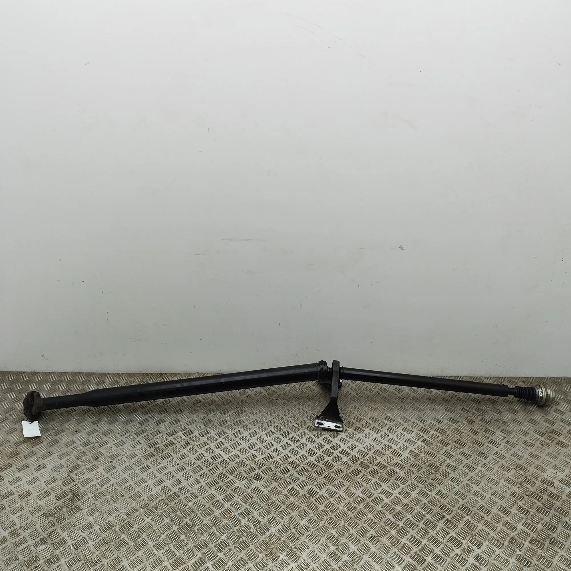 Mercedes-Benz GLA (X156) Propshaft Cardan A2460400, A2464100400 Propshaft Cardan MERCEDES...