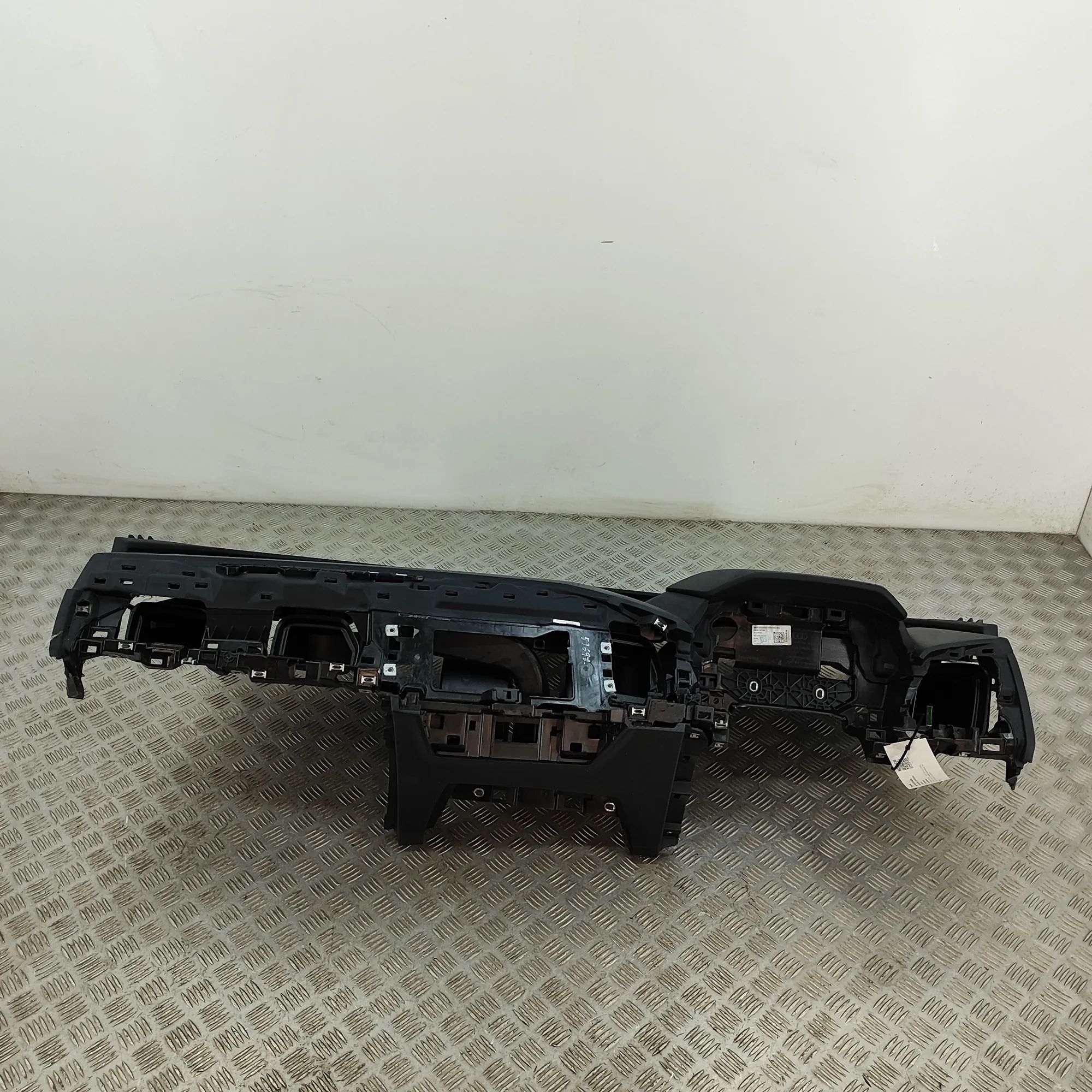 Audi Q4 e-tron Dashboard 89C857001, 89C857033 Dashboard AUDI Q4 (SUV F4B...