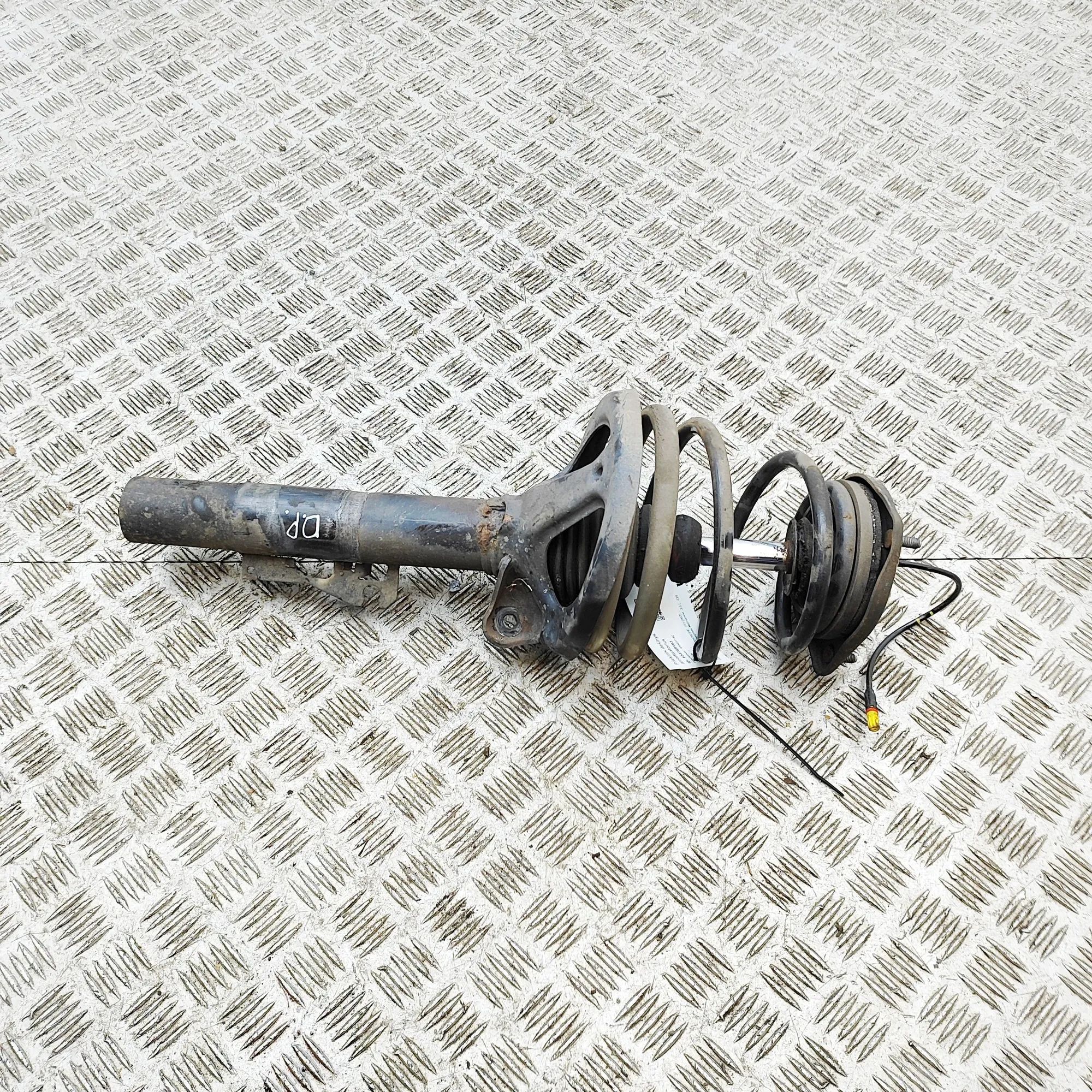 Porsche 911 (997) Front Right Shock Absorber 99734304402 Front Right Shock Absorber PORSCHE ...