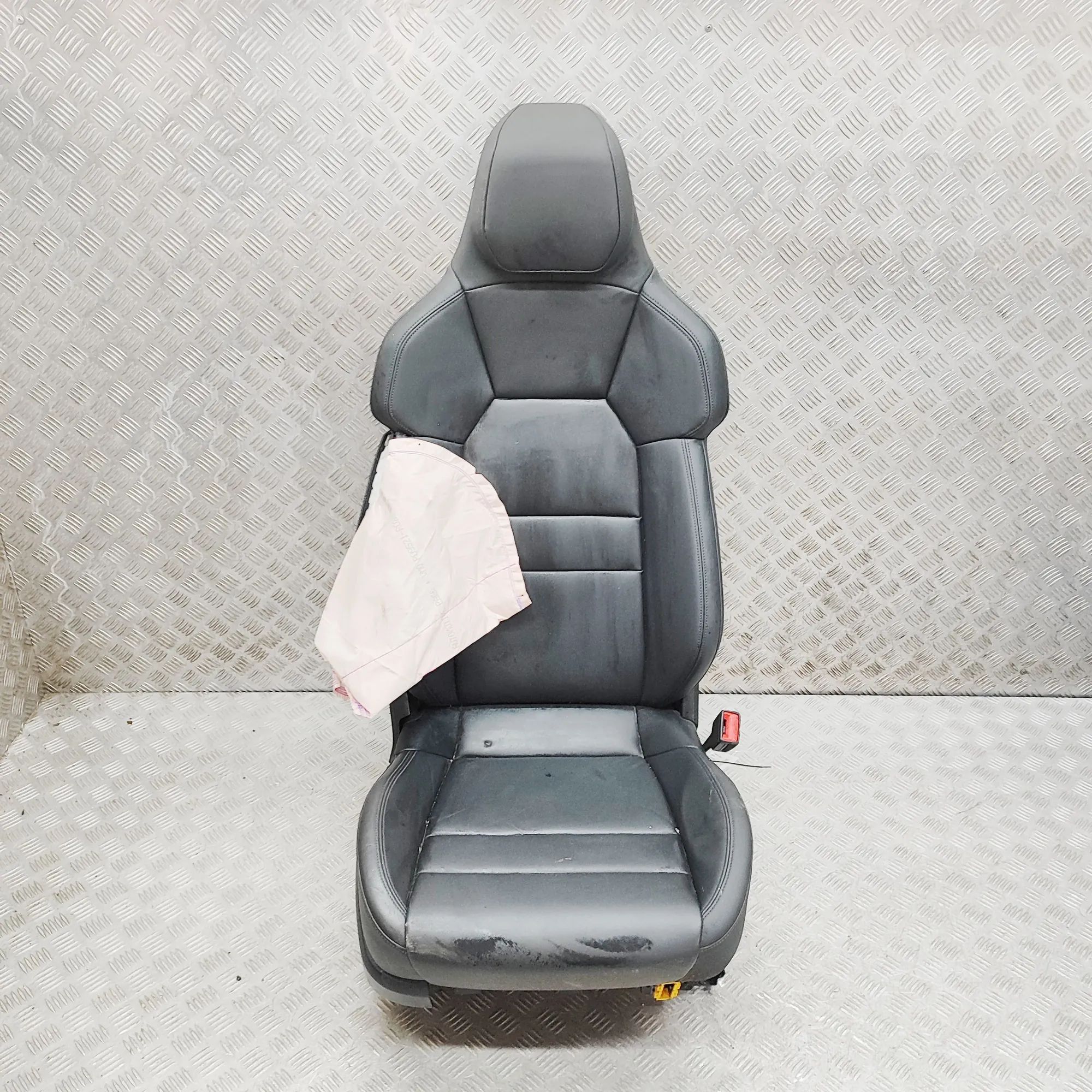 Audi e-tron GT (FW) Front Right Seat 9J1881106A Front Right Seat AUDI E-TRON GT (Sal...