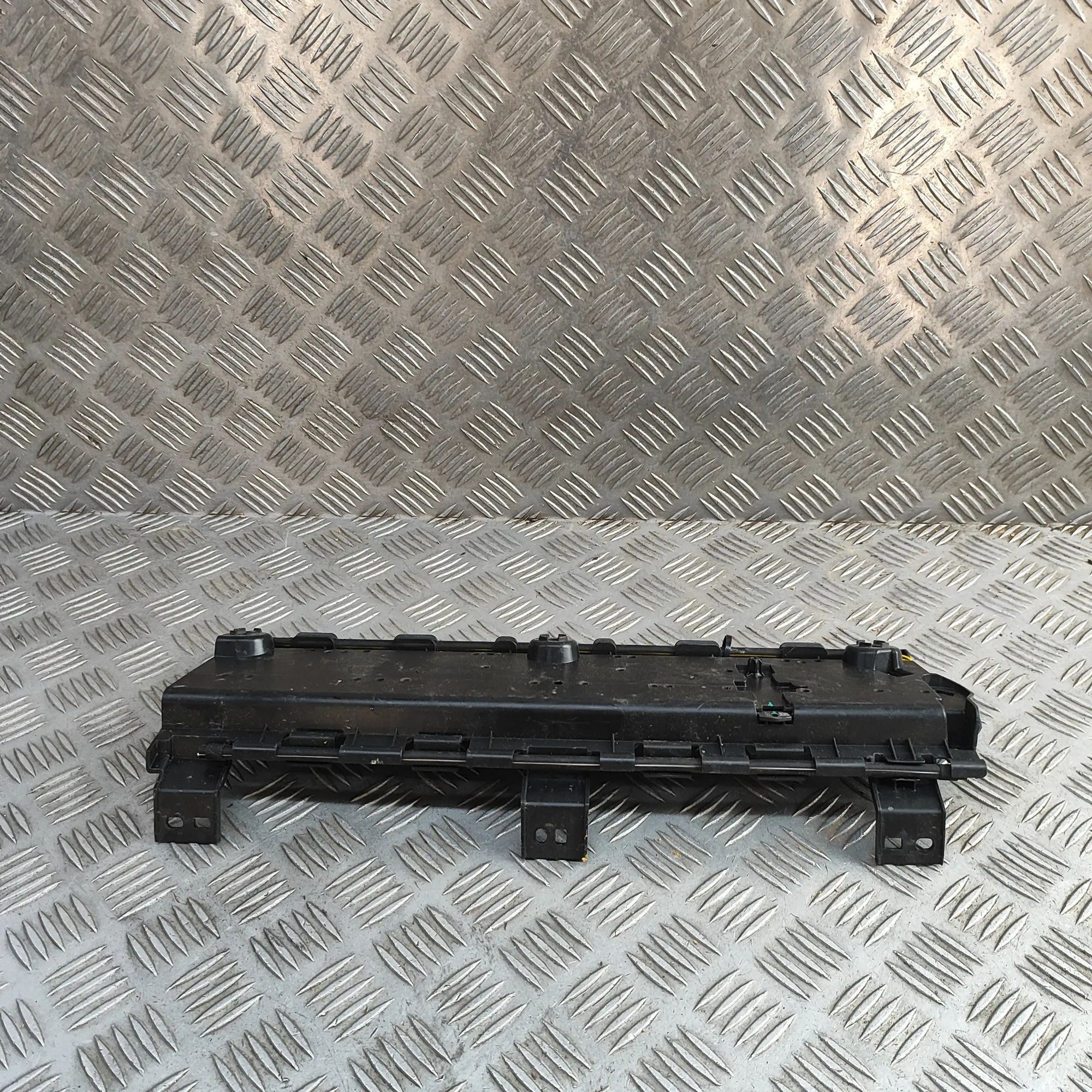 Honda HR-V / e:Ny1 Tailgate Bootlid Control Unit 74985-31A-H011-M1 Tailgate Bootlid Control Unit...