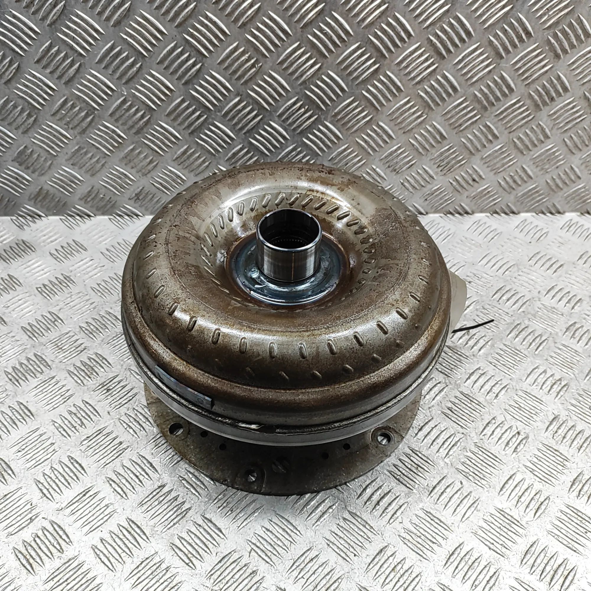 Audi Q5 (8R) Gearbox Torque Converter 1087322368, 0BK323572S Gearbox Torque Converter...