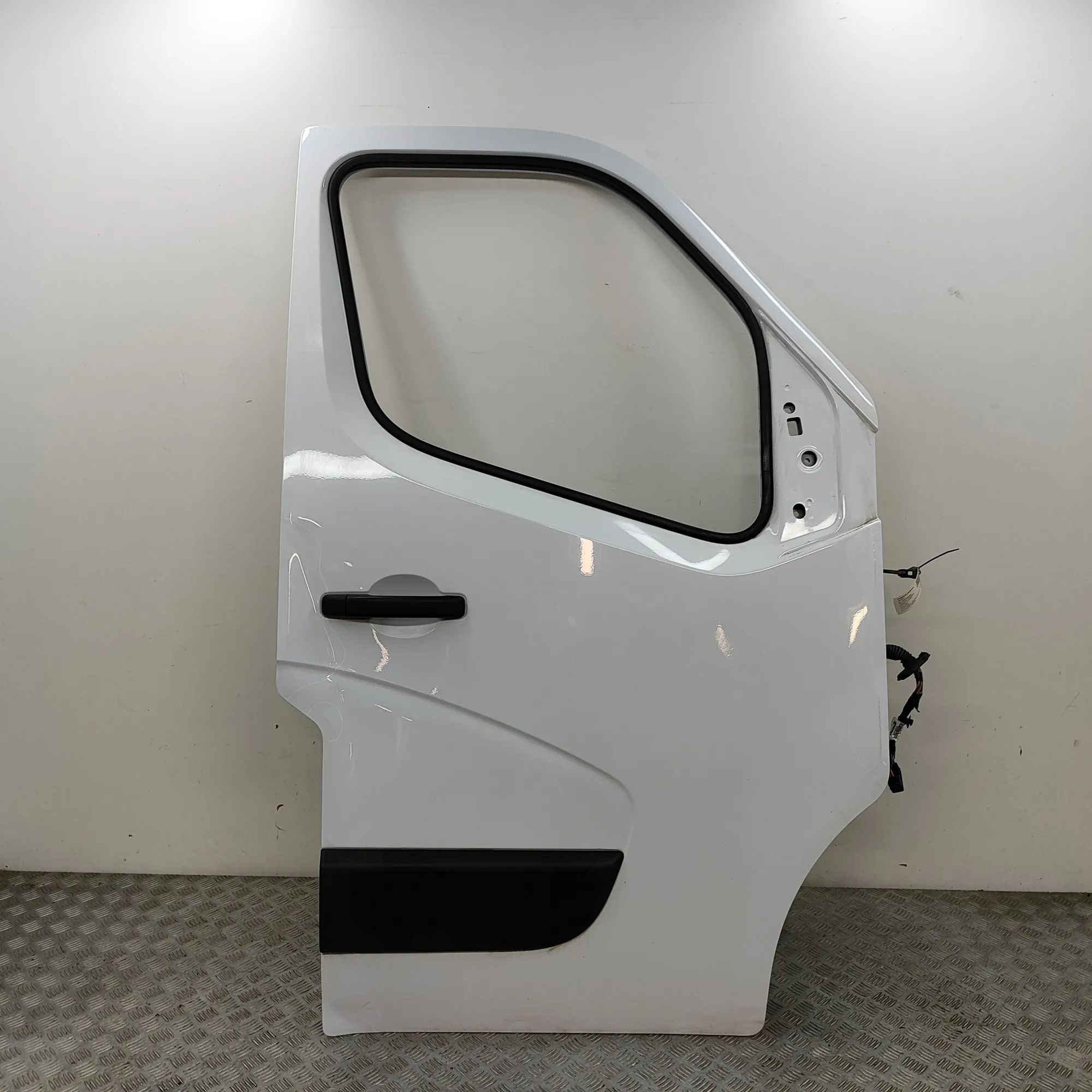 Renault Master Front Right Door 801009976R Front Right Door RENAULT MASTER (III...