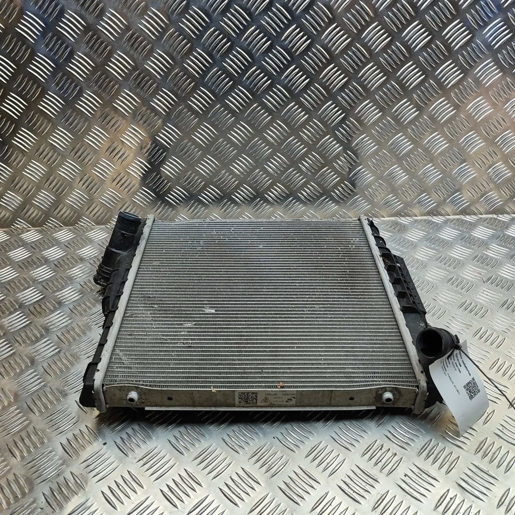Porsche 911 (991) Cooling Radiator 9P1121249 Cooling Radiator PORSCHE 911 (991) (2...