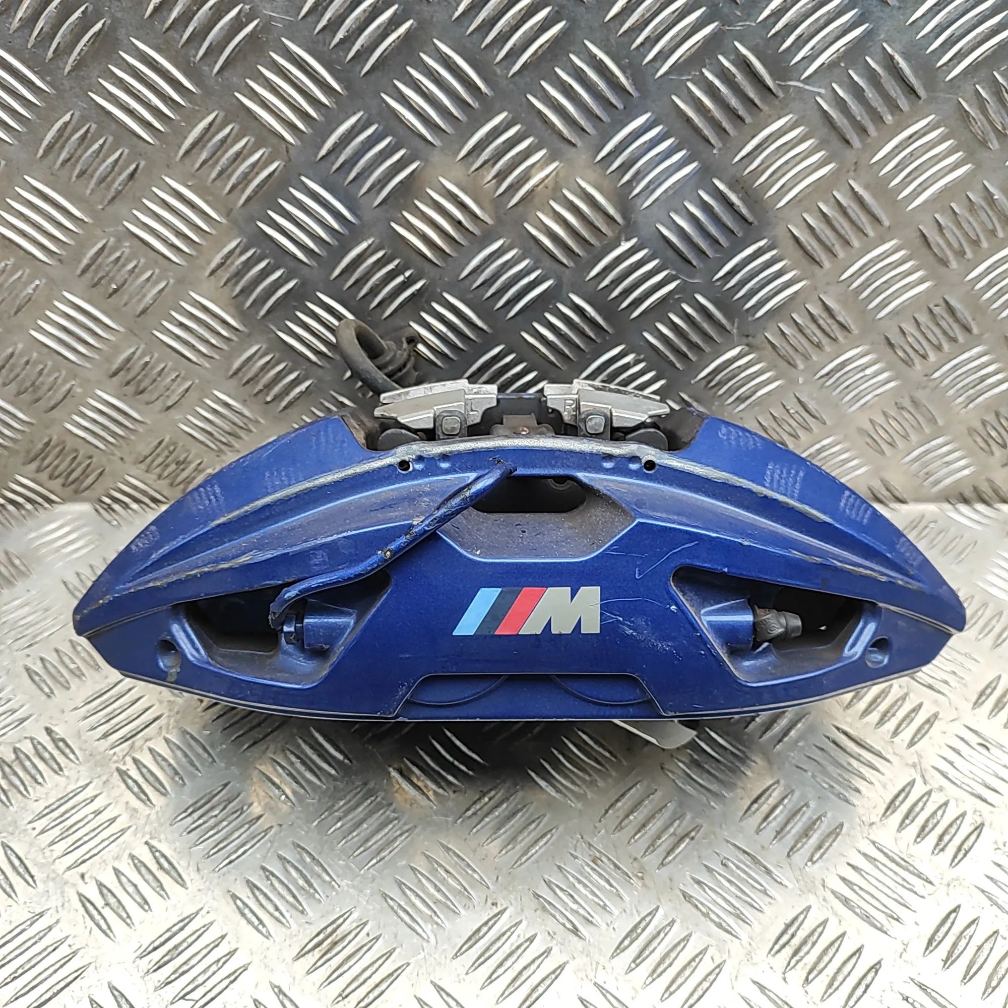 BMW X3 / iX3 (G01) Front Right Brake Caliper 6891328 Front Right Brake Caliper BMW X3 (G01, ...