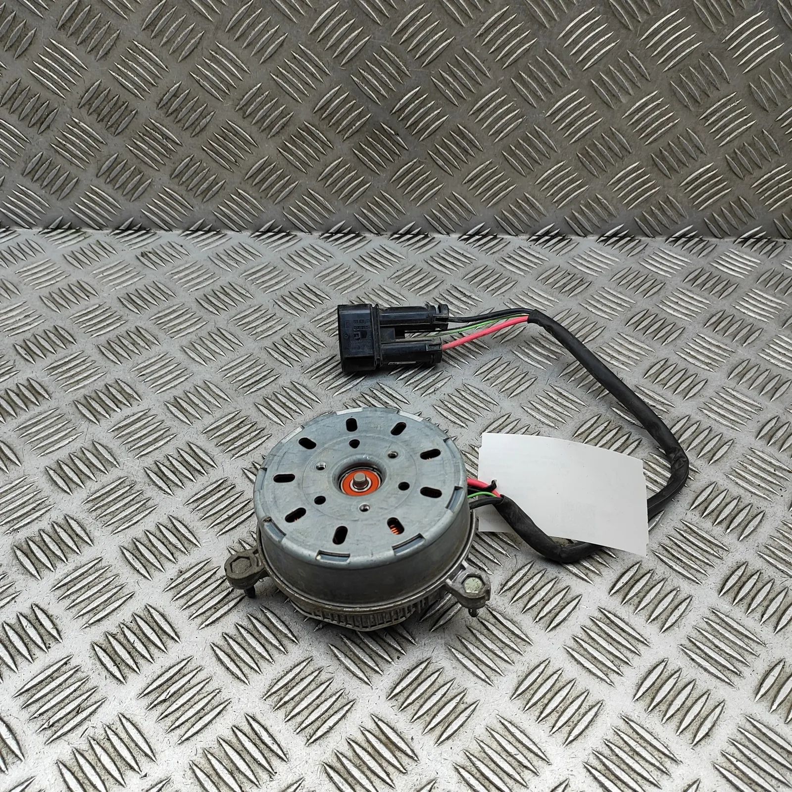 Porsche 911 (992) Radiator Cooling Fan Motor 992959447H Radiator Cooling Fan Motor PORSCHE 9...