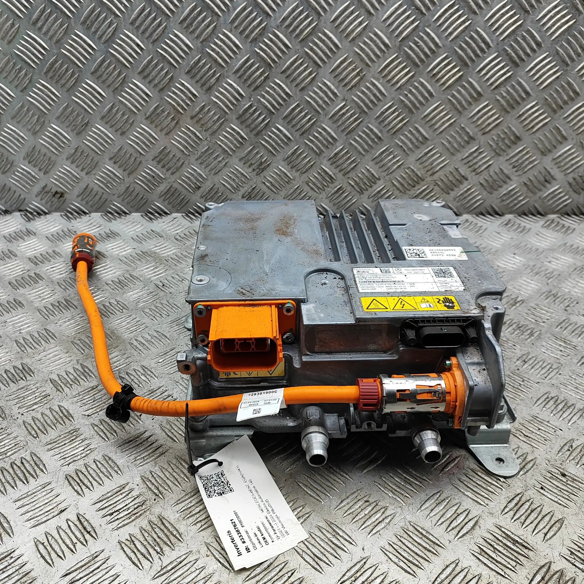 Mercedes-Benz GLA / EQA (H247) Invertteri A0009015211, A0009029692, A0100050999, EAP00101...