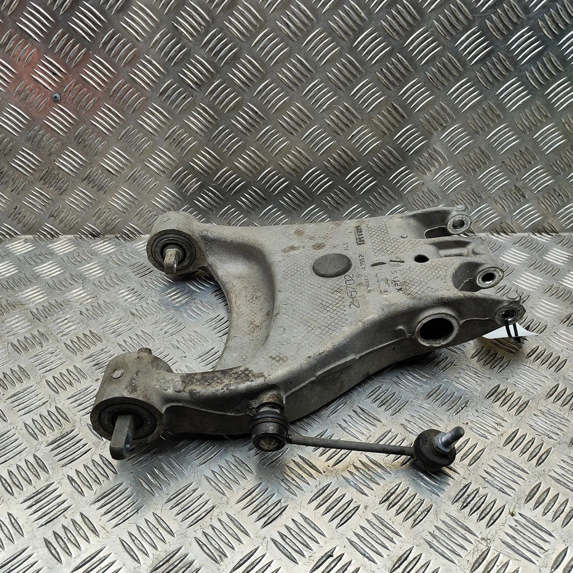 Ferrari California Rear Left Lower Control Arm 245702 Rear Left Lower Control Arm FERRARI CALI...