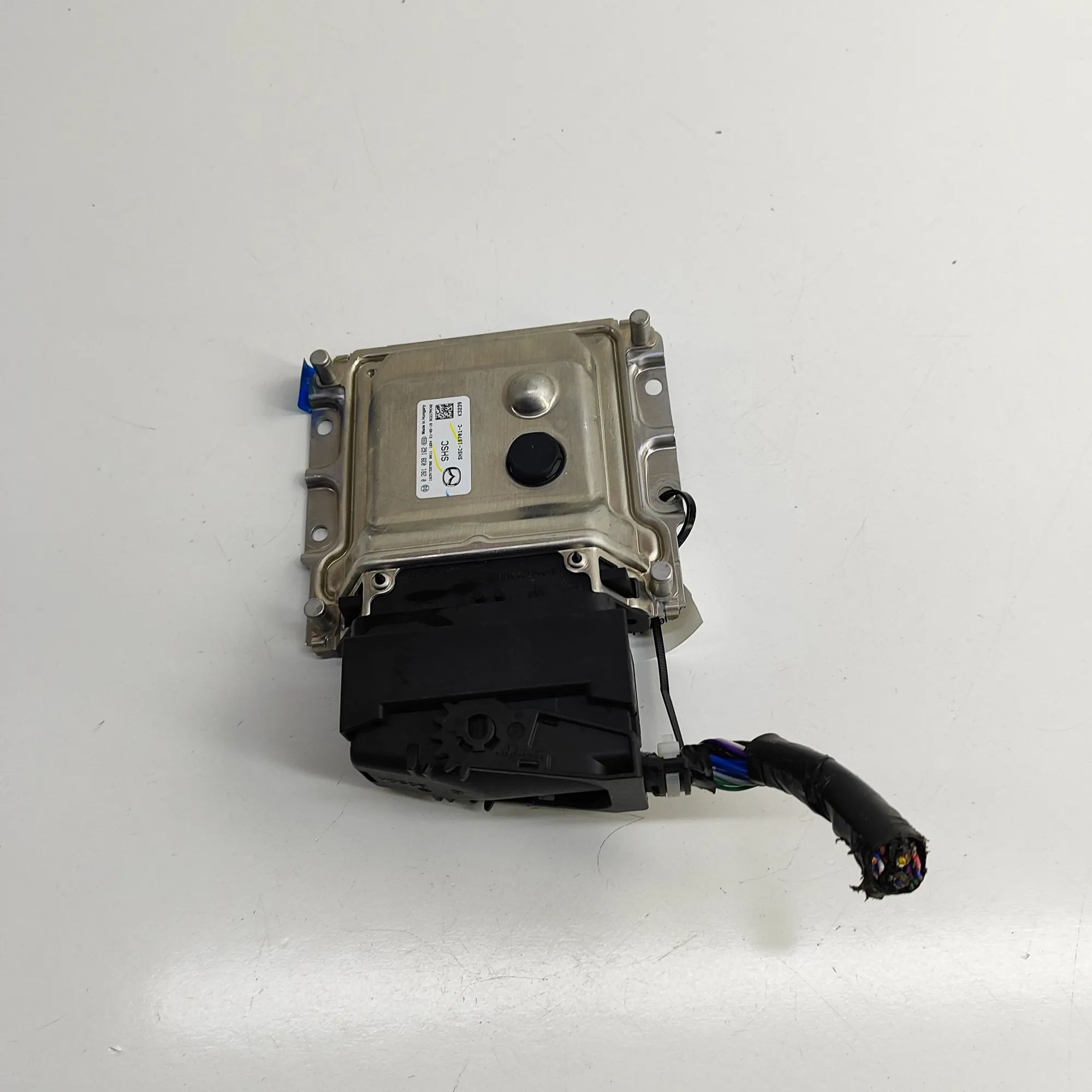 Mazda CX-5 (KF) AdBlue control unit SHSC-18-701D, 0281039162, SHSC-18701-C AdBlue C...