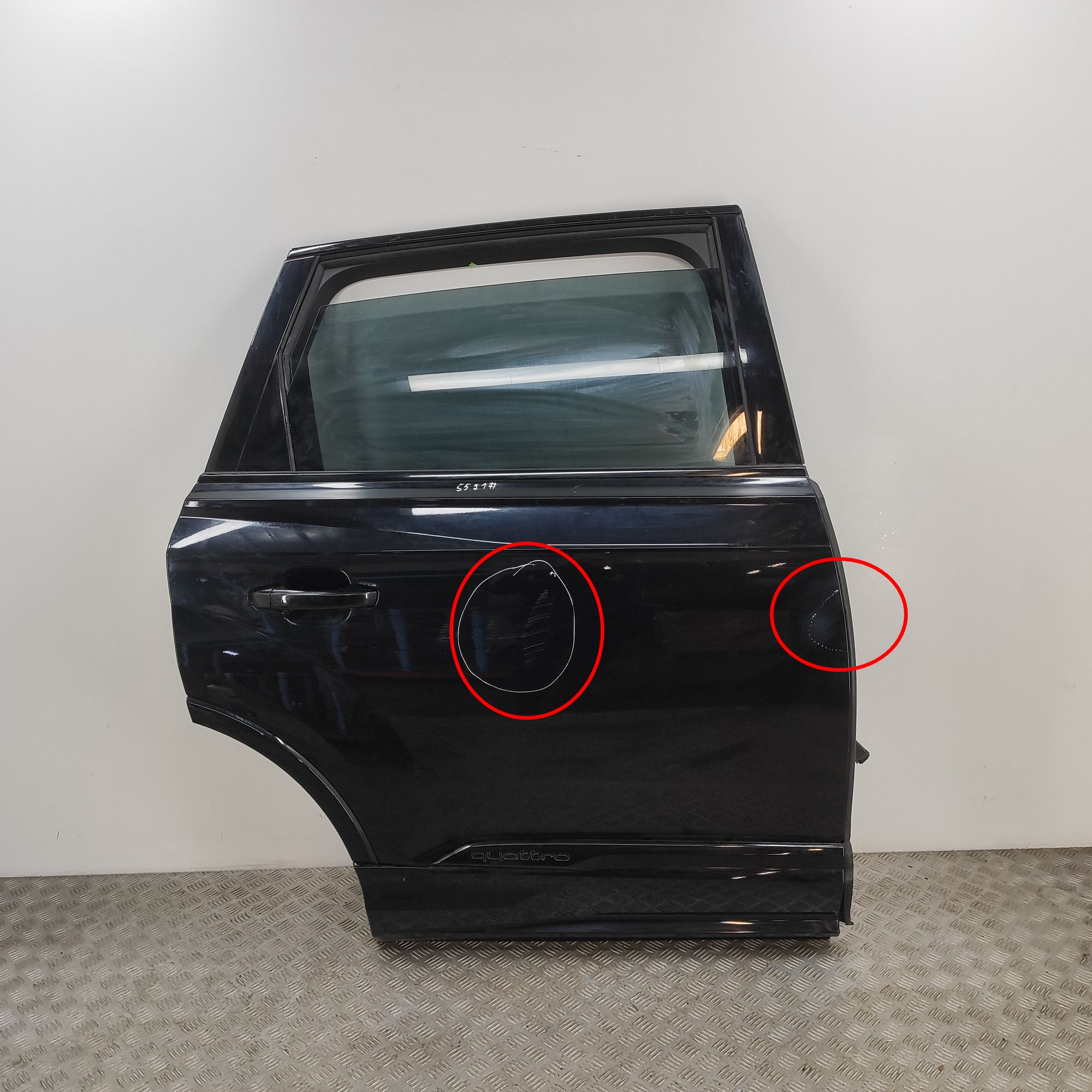 Audi Q7 (4M) Rear Right Door 4M0833052E Rear Right Door AUDI Q7 (4M) (2015-....