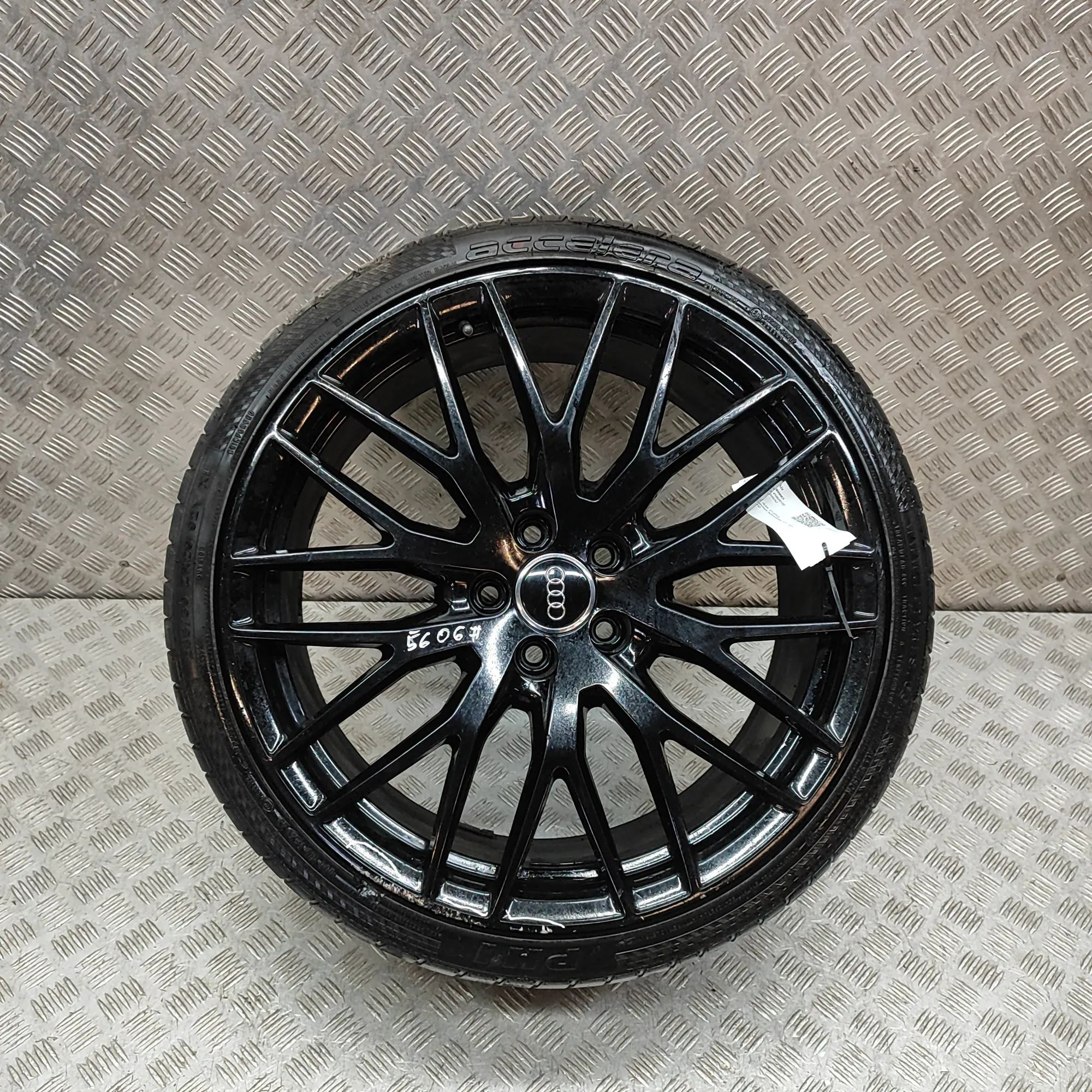 Audi TT (8S) Alloy Wheel 8S0601025AR Alloy Wheel AUDI TT (FV3) (2014-......