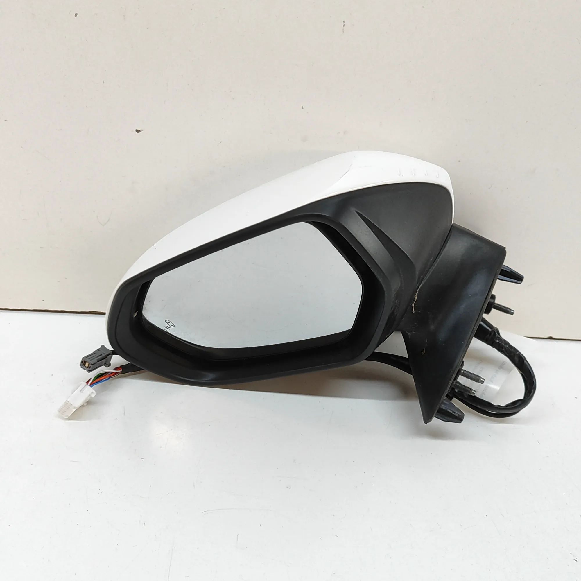Toyota Yaris Left Side Wing Mirror 87940-0DF10 Left Side Wing Mirror TOYOTA YARIS ...