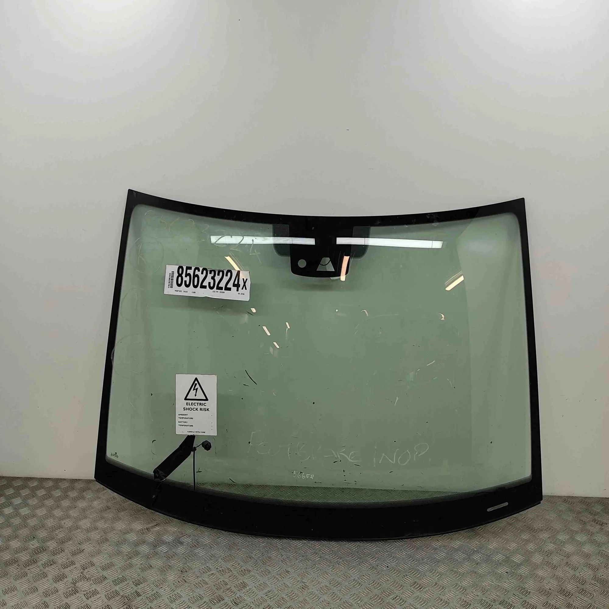 Volkswagen Multivan (T7) Front Windshield 7T0845011AR Front Windshield VW MULTIVAN (T7 ST...
