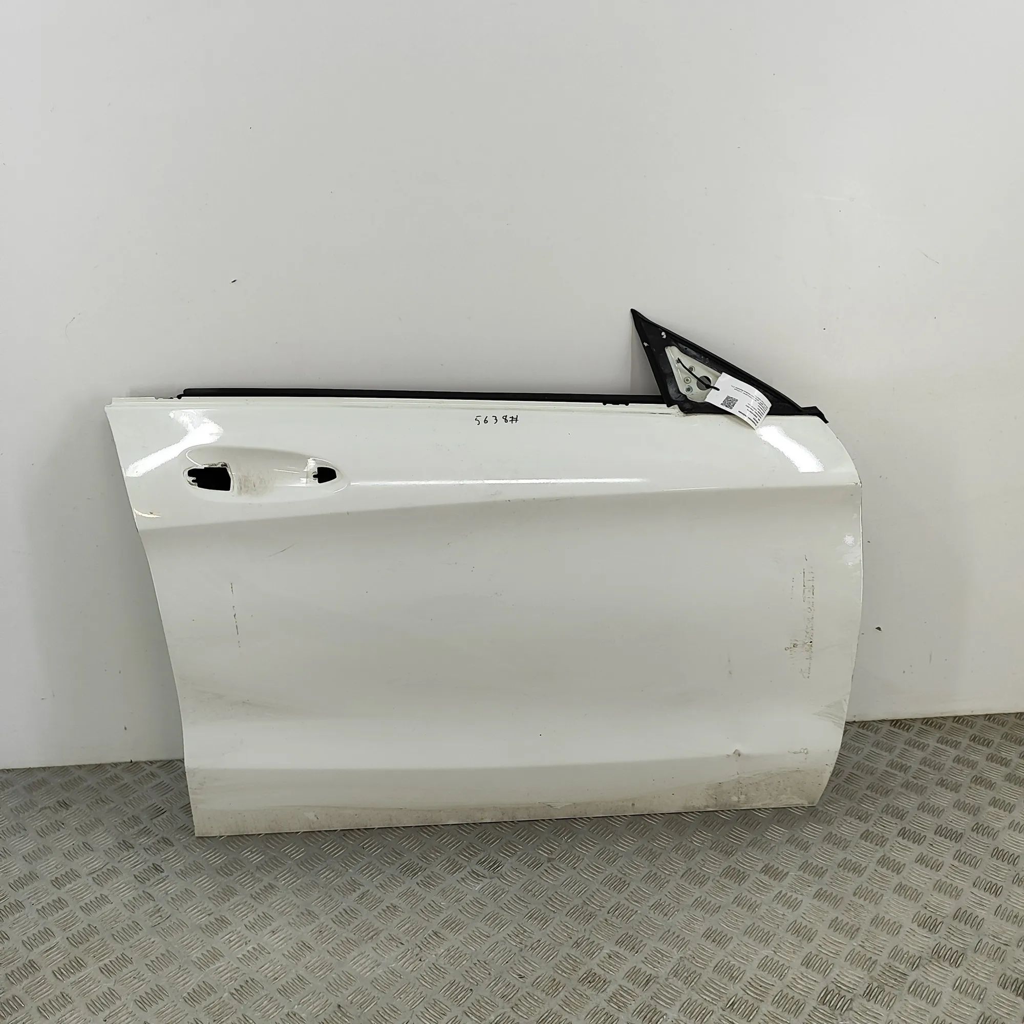Mercedes-Benz CLA (C117) Front Right Door A1177200205 Front Right Door MERCEDES-BENZ CLA ...