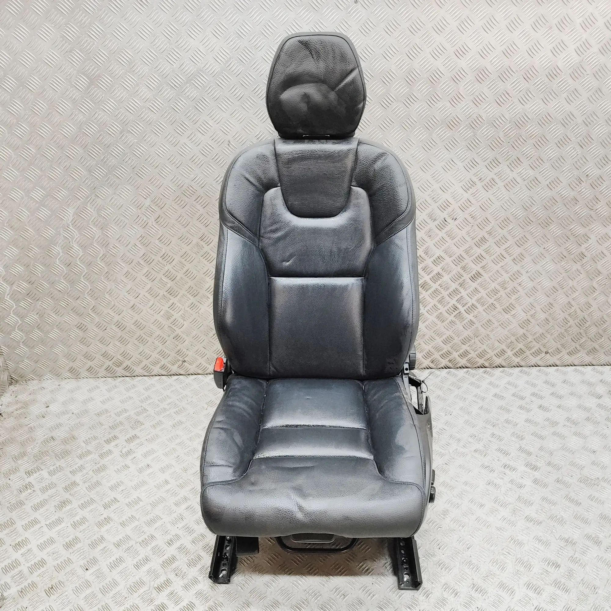 Volvo S90 Front Left Seat 32341692 Front Left Seat VOLVO V90 (II Estate) ...