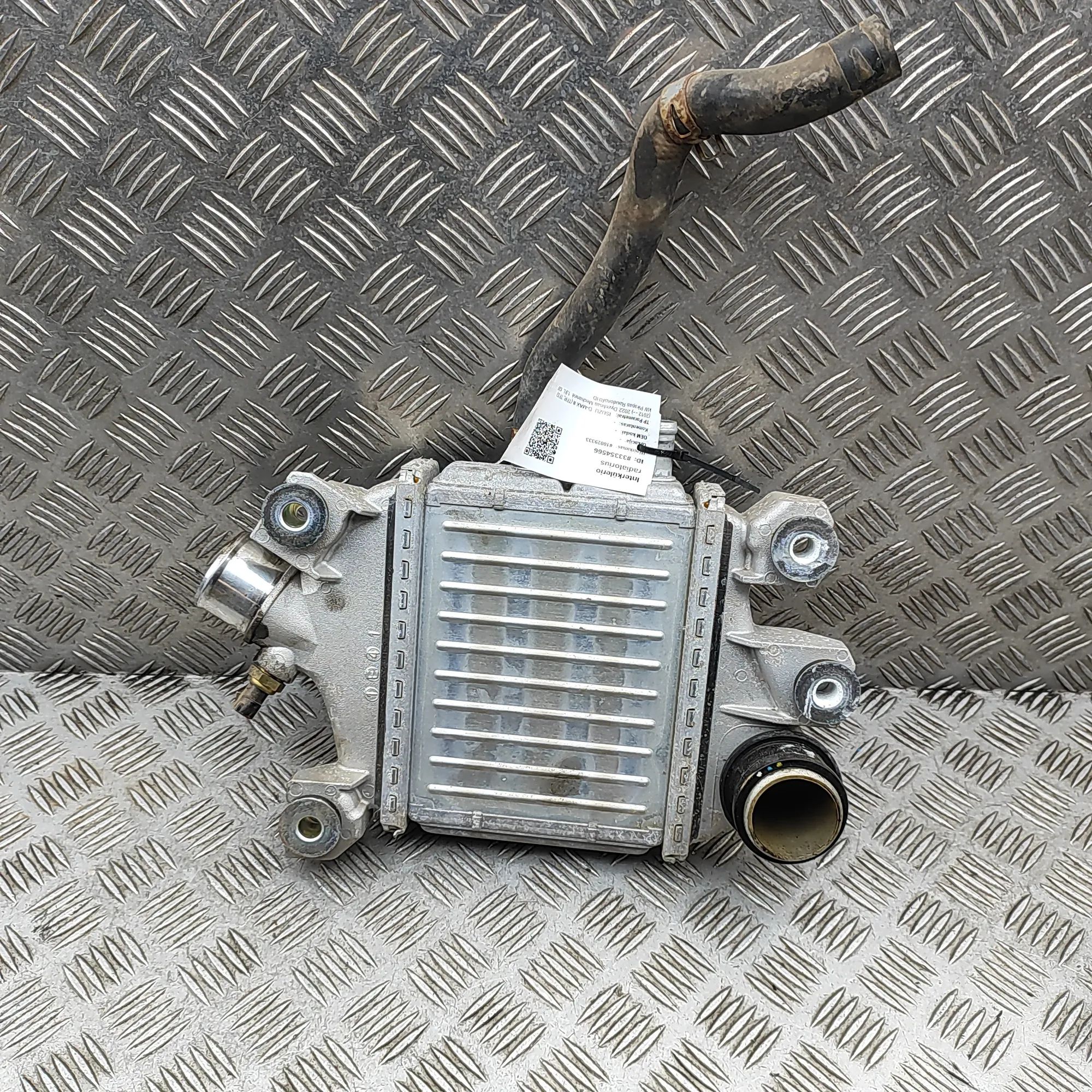 Isuzu  D-Max Intercooler radiator 8975340130 Intercooler Radiator ISUZU D-MAX (II...