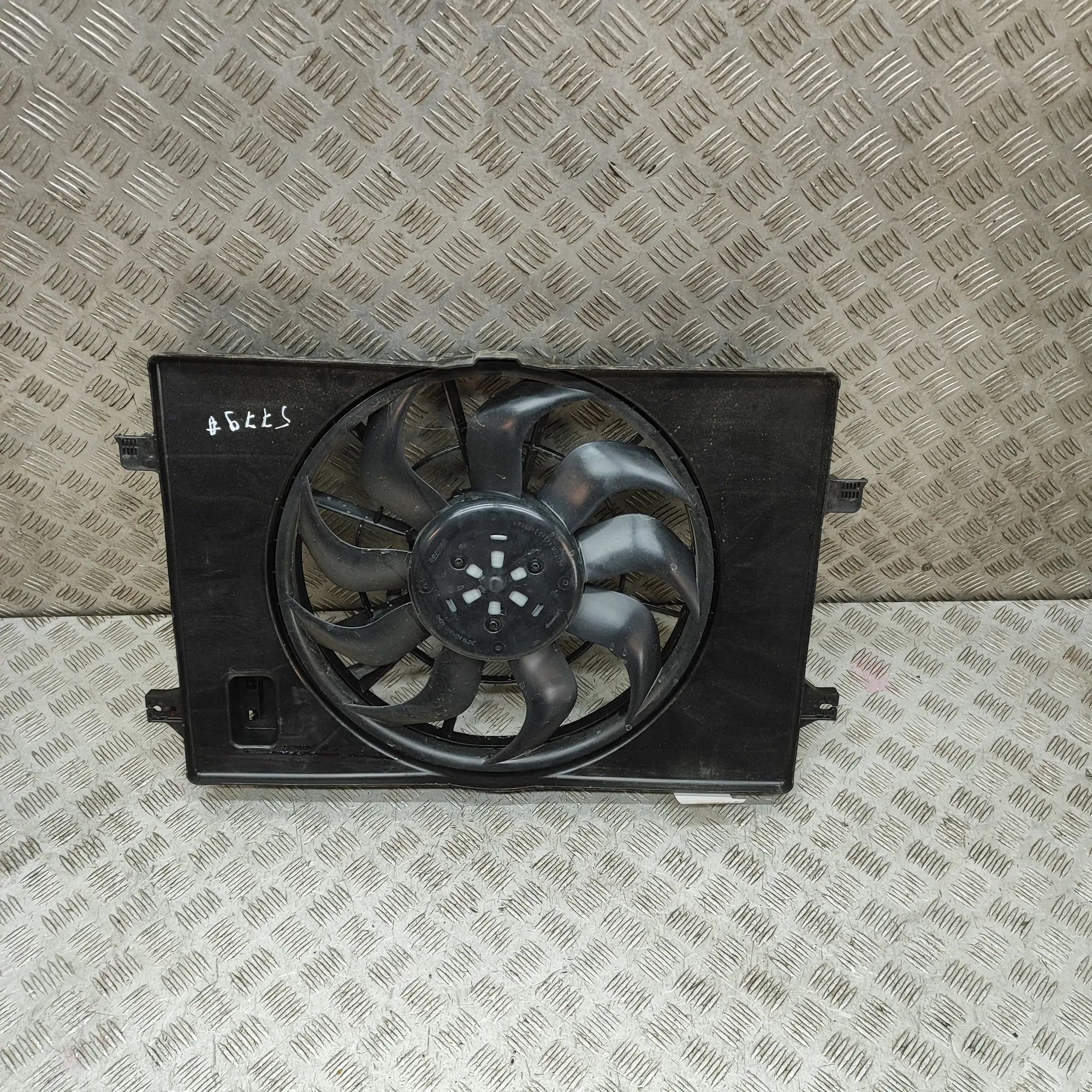 Kia Niro Engine Cooling Fan Shroud 25380-AO000 Engine Cooling Fan Shroud KIA NIRO ...