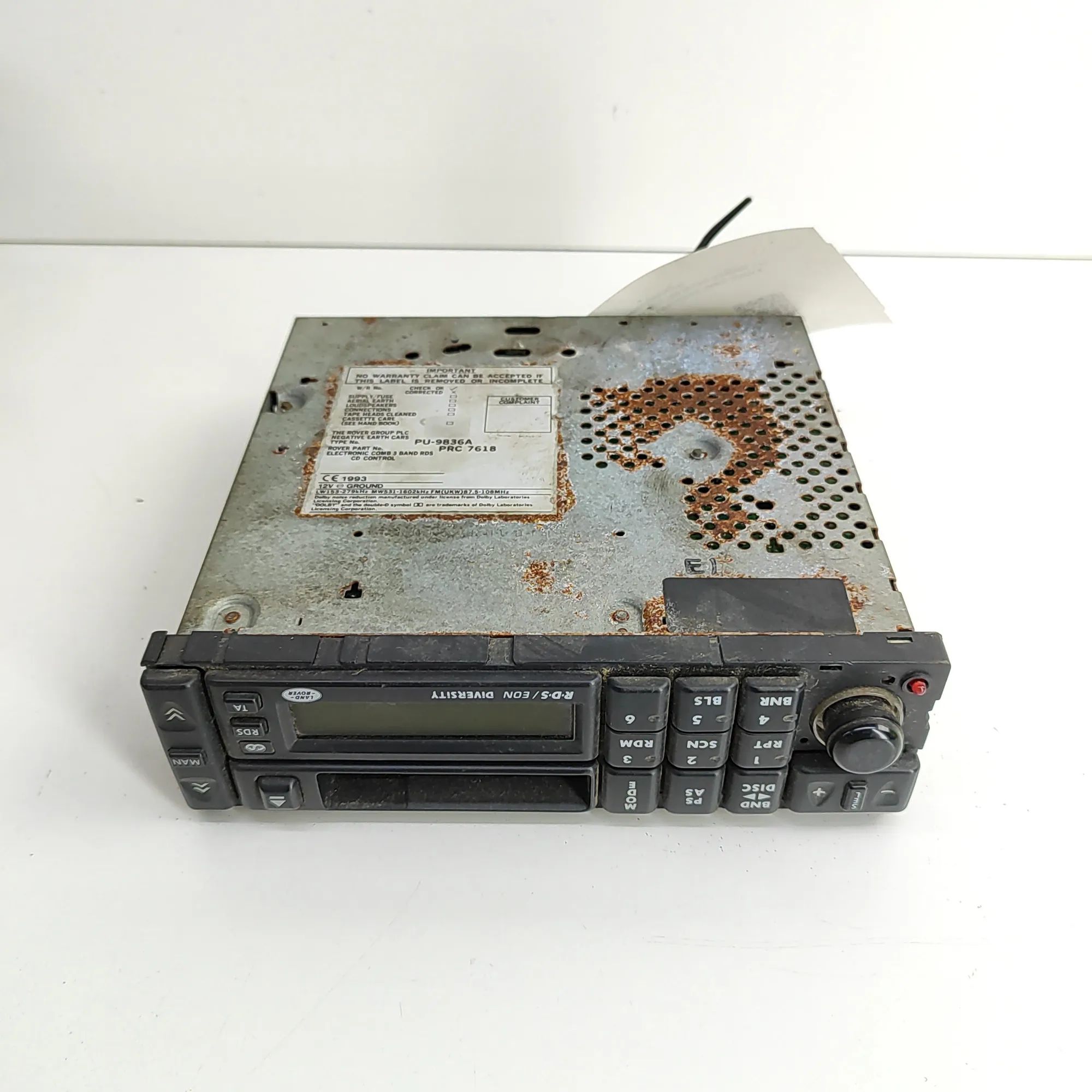 Land Rover Range Rover Music Radio CD Player Head Unit PU-9836A, PRC7618 Music Radio CD Player Head Un...