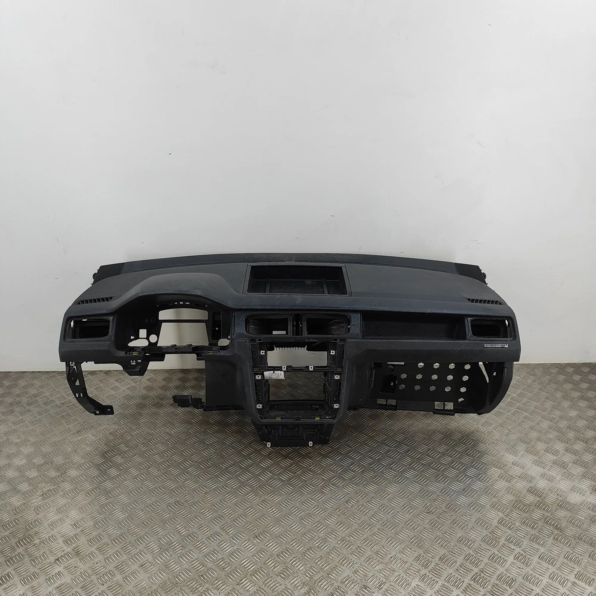 Volkswagen Caddy (2K) Dashboard 2K5857003C Dashboard VW CADDY (IV Furgon SAA, S...