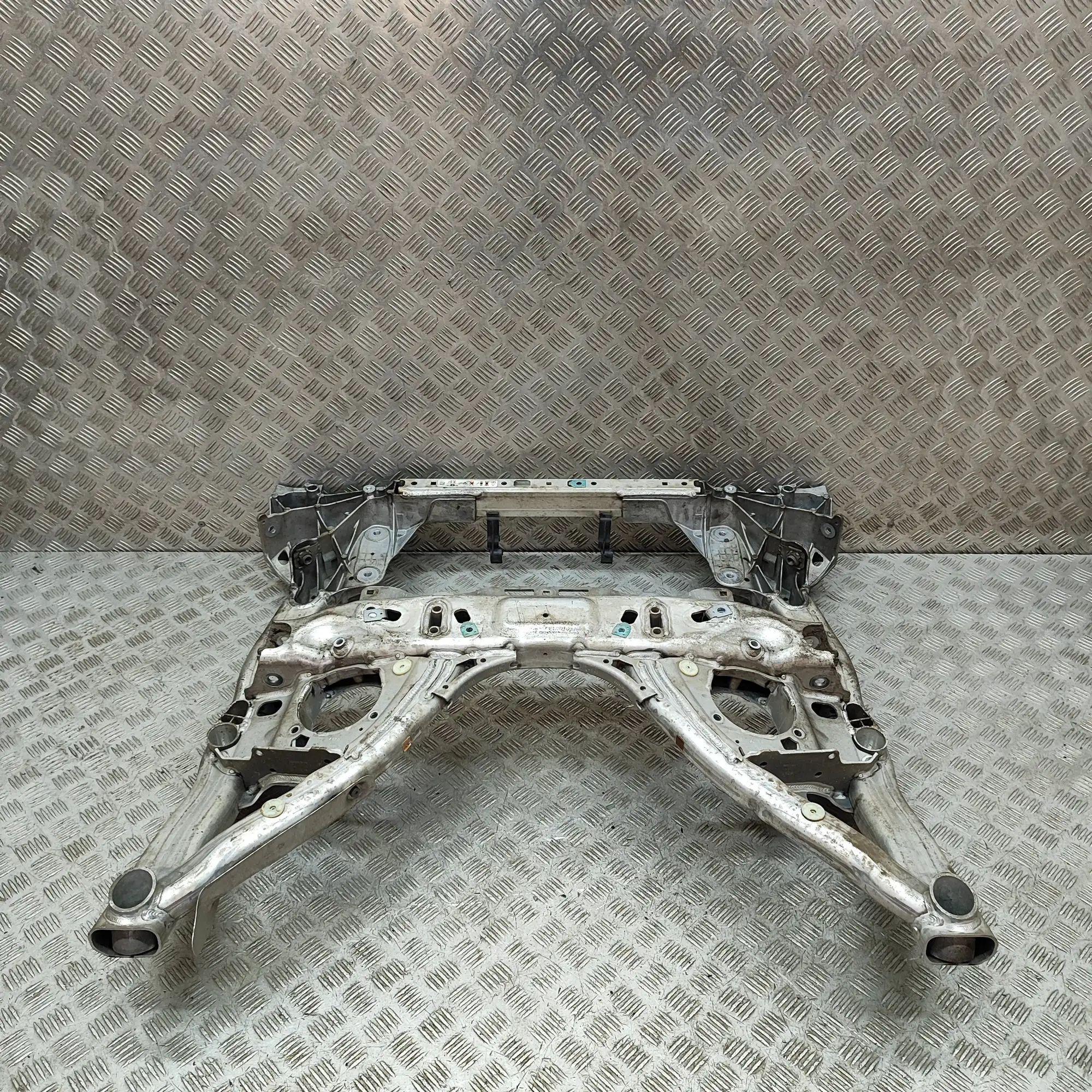 BMW 8 (G15) Front subframe 6861106 Front Subframe BMW 8 SERIES (Gran Coupe...