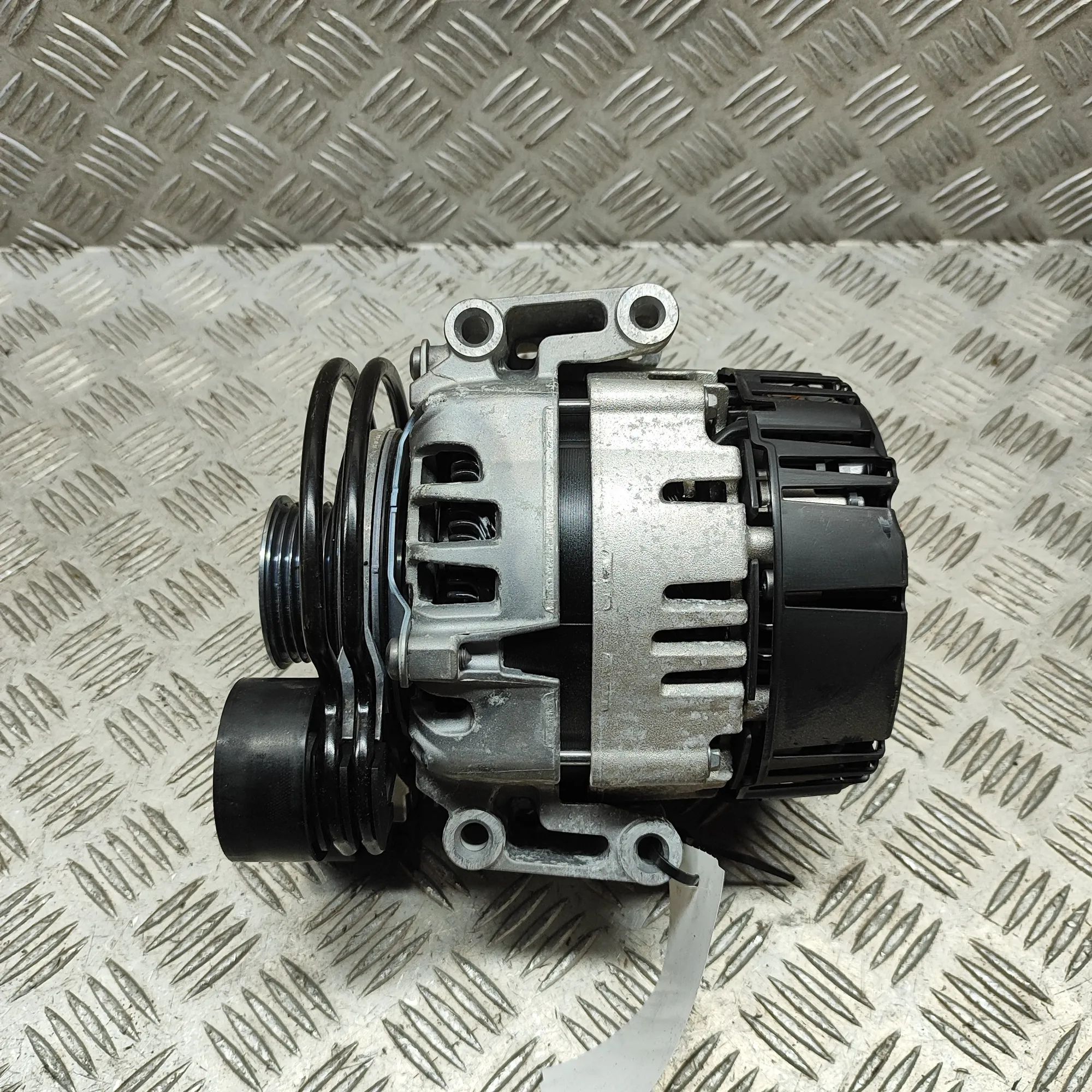 Audi A5 (B10) Alternator Generator 06L903018G Alternator Generator AUDI A5 (F53) (...