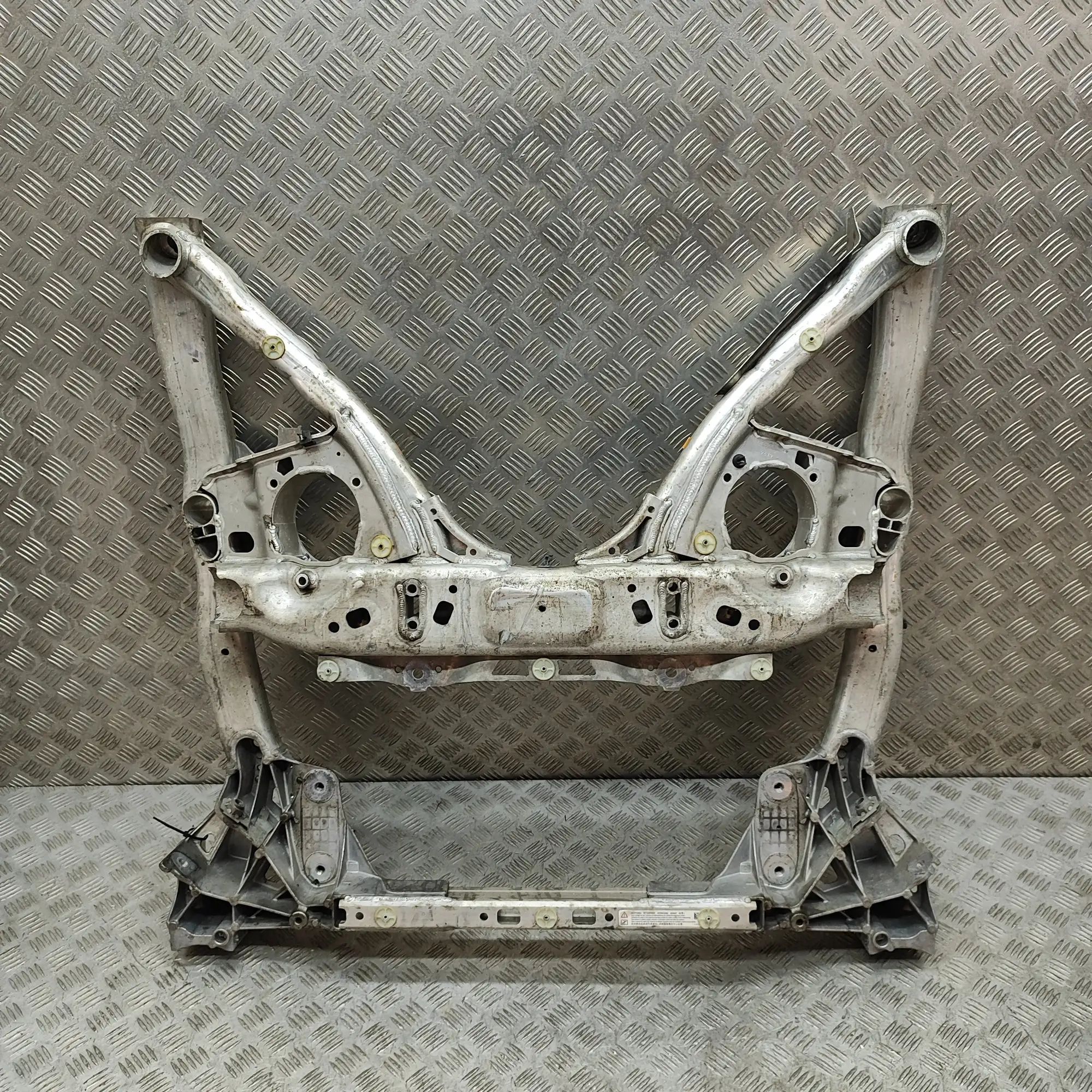 BMW 5 (G30 / G31) Front subframe 6861106 Front Subframe BMW 5 SERIES (G30) (2016...