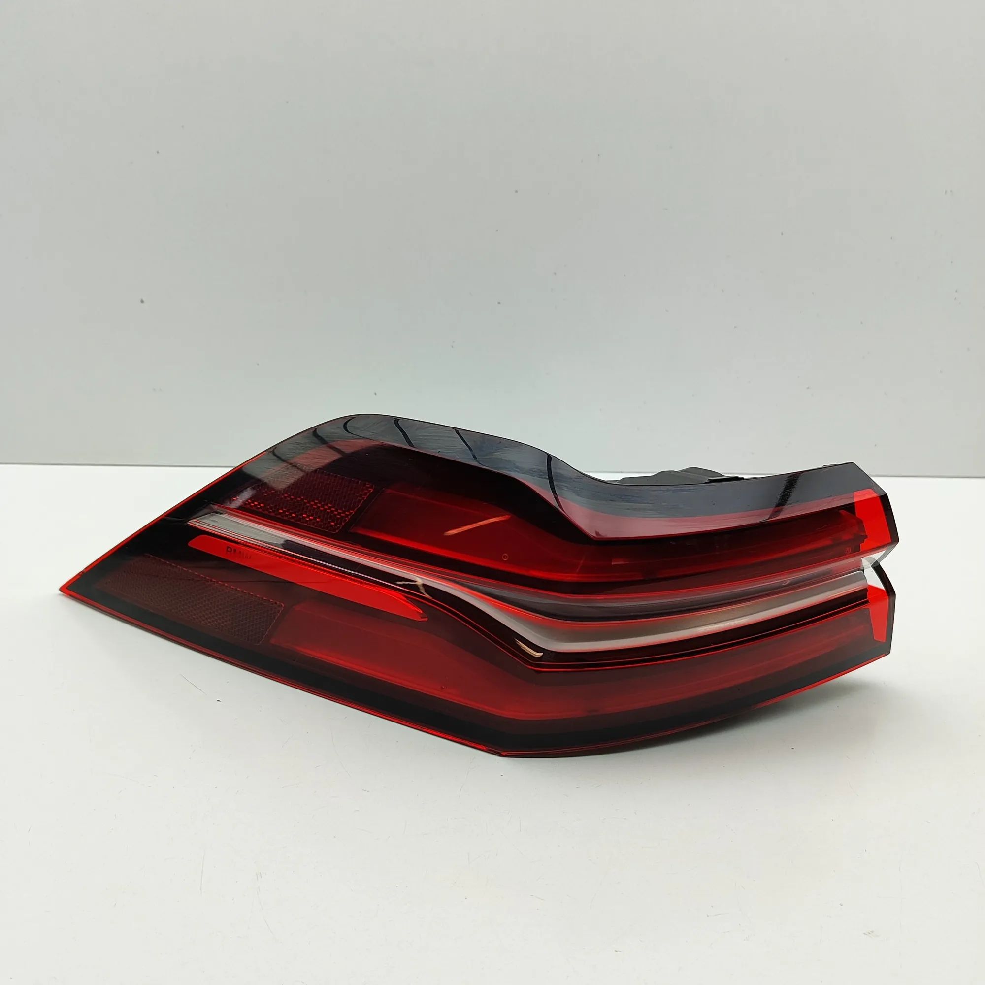 BMW 5 / i5 (G60 / G61) Rear Left Tail Light 4B0F7D3, 63214B0F7D3, H34B0F7D301 Rear Left Tai...