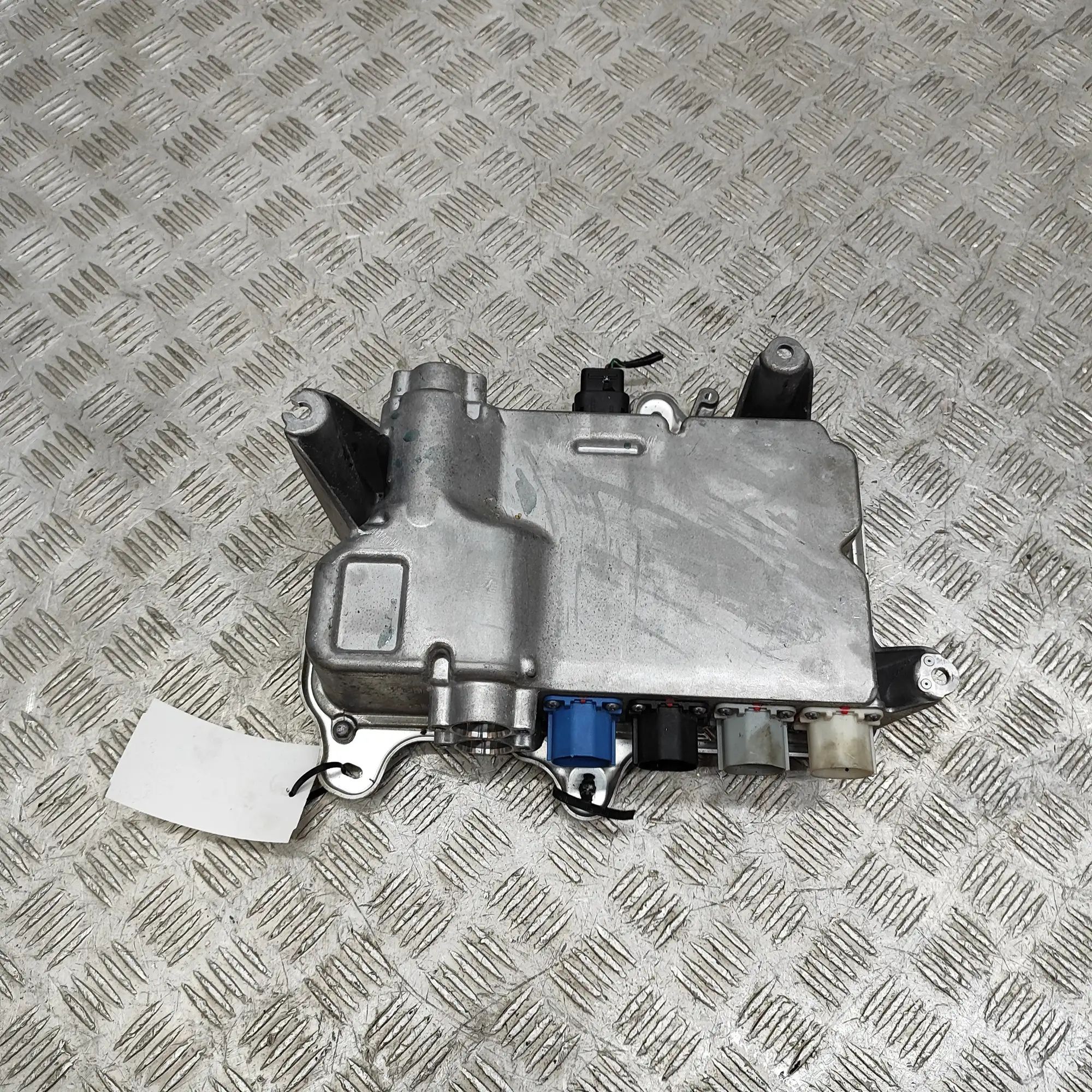 Tesla Model X Power Distribution Unit 1049678-00-H Power Distribution Unit TESLA MODE...