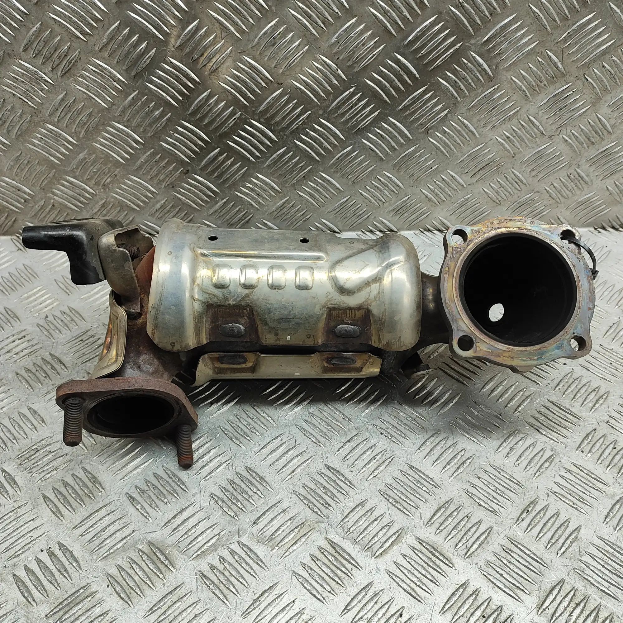 Hyundai Kona Catalyst Converter 28530-07401 Catalyst Converter HYUNDAI KONA (20...