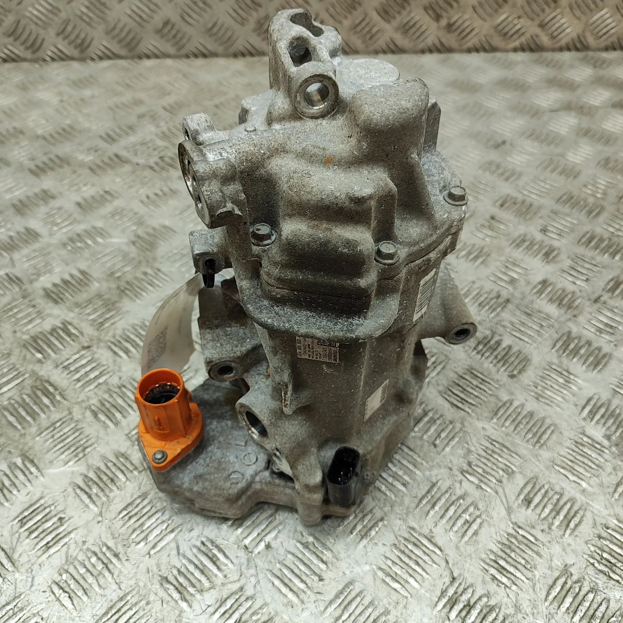 Mercedes-Benz GLA / EQA (H247) Air Condition A/C Pump 042400-1684, A0008304404 Air Condition A/C Pump...