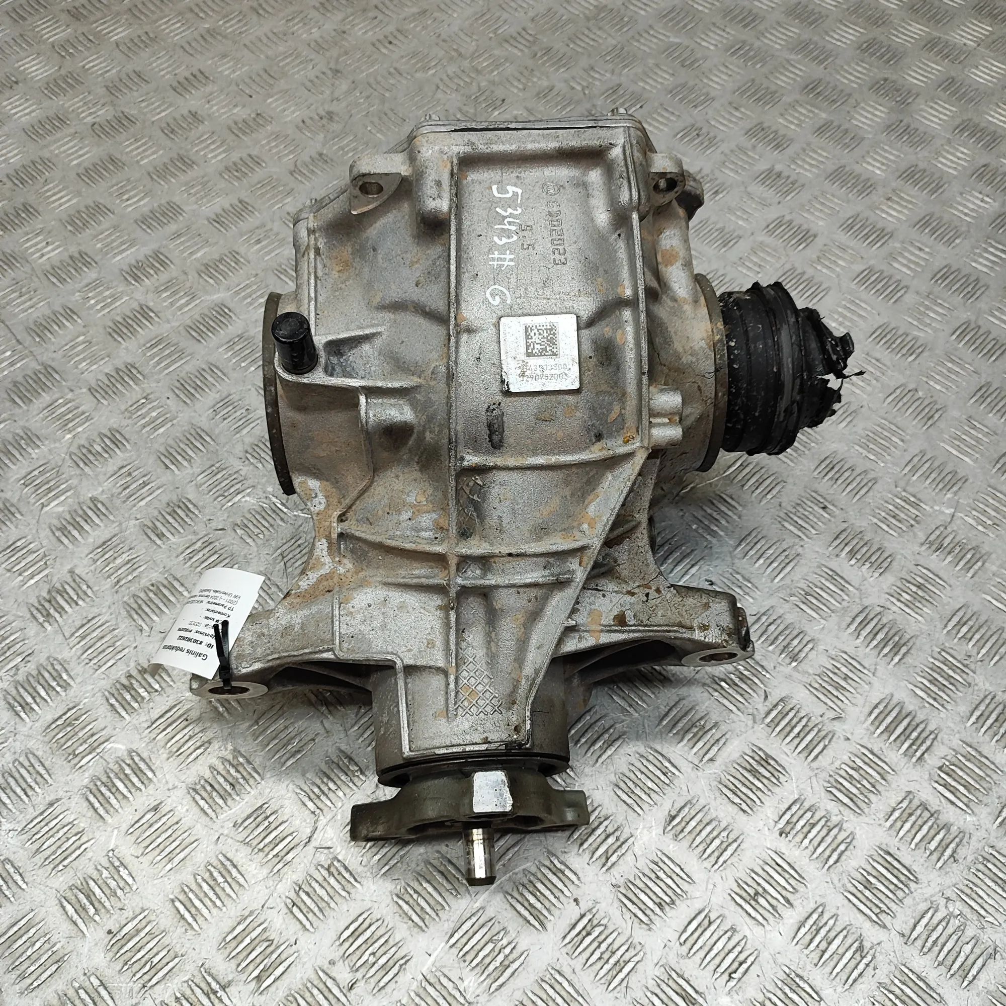 Mercedes-Benz A (W177) rear differential A2063510200, A2233510300 Rear Differential MERC...