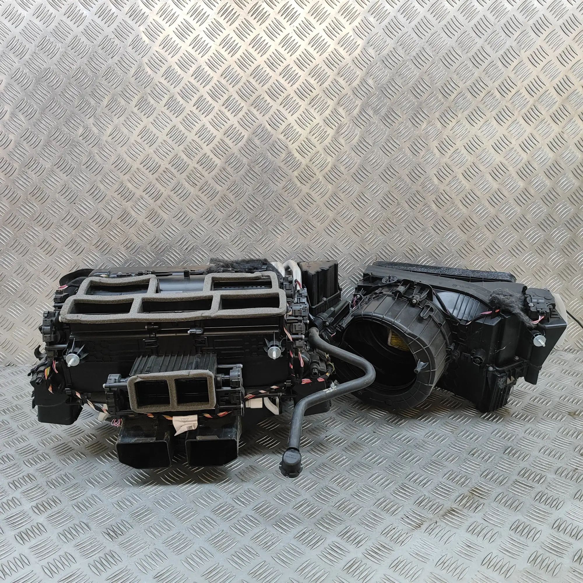 Porsche Panamera Interior Heater CZ443230-7734, 971907102, 971820005AN Interior ...