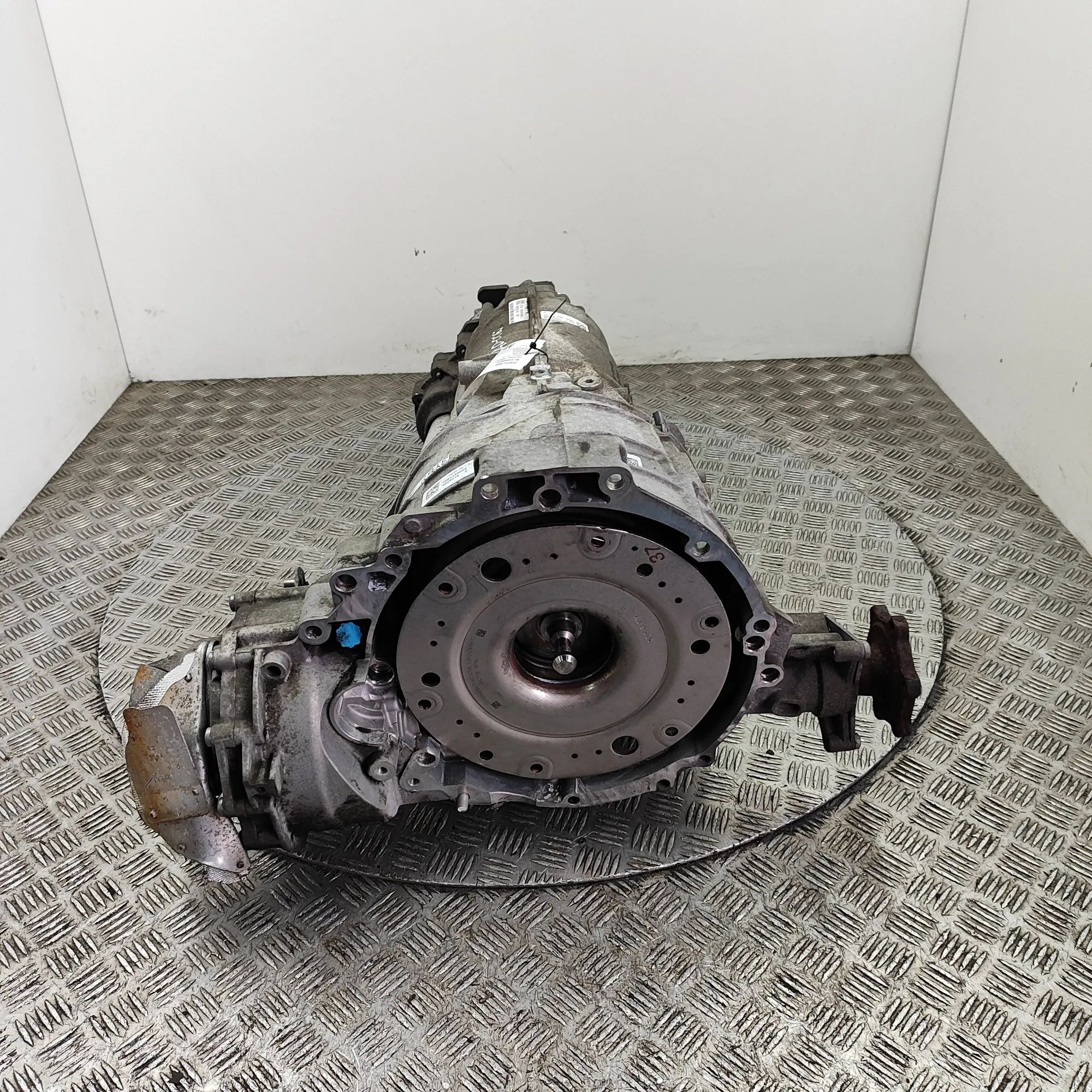 Audi A5 (B8) Gearbox 3Y67, 6HP-28, LMK, 1084435040 Gearbox AUDI A5 (...