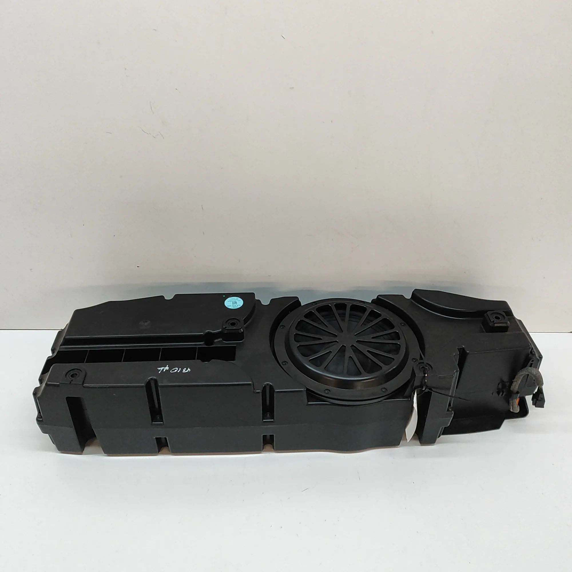 Audi e-tron GT (FW) Subwoofer 4J3035382 Subwoofer AUDI E-TRON GT (Saloon F83,...