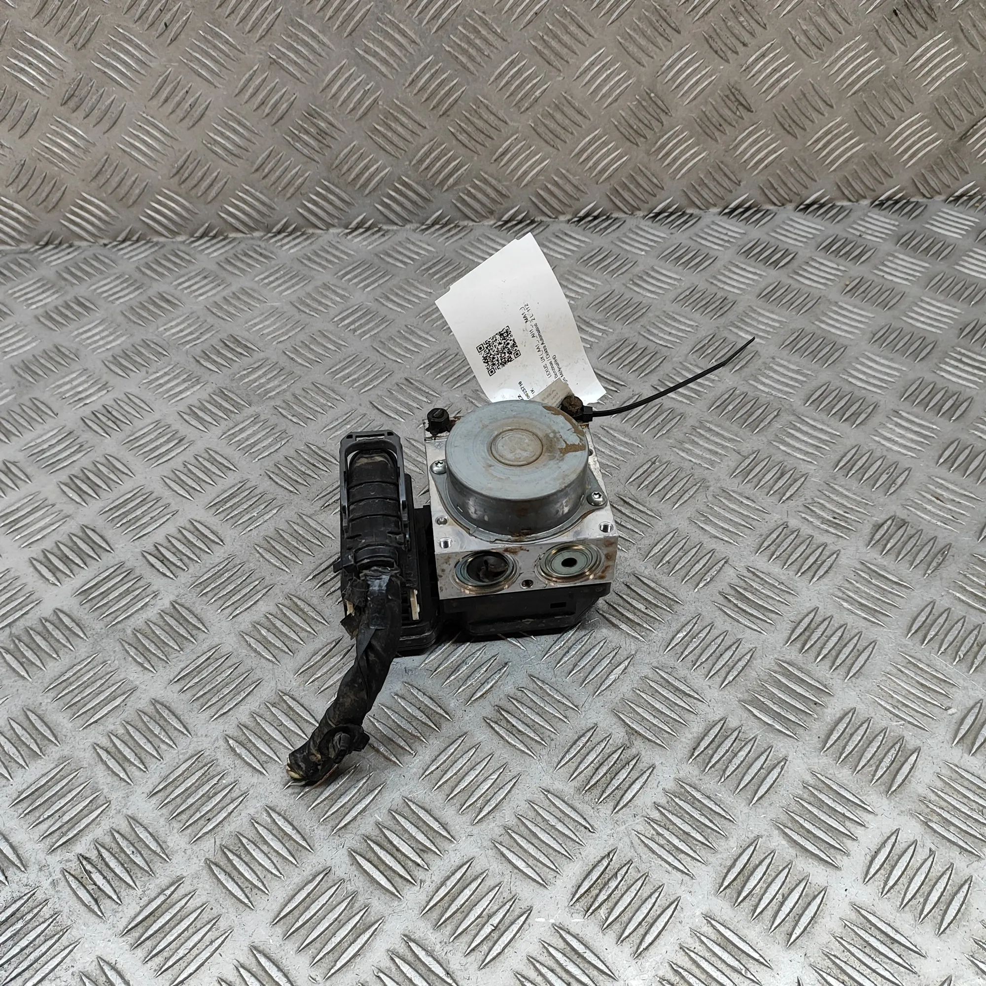 Lexus UX АБС Гидронасос  44050-76070 ABS Pump LEXUS UX (_AA1_, _AH1_, _M...