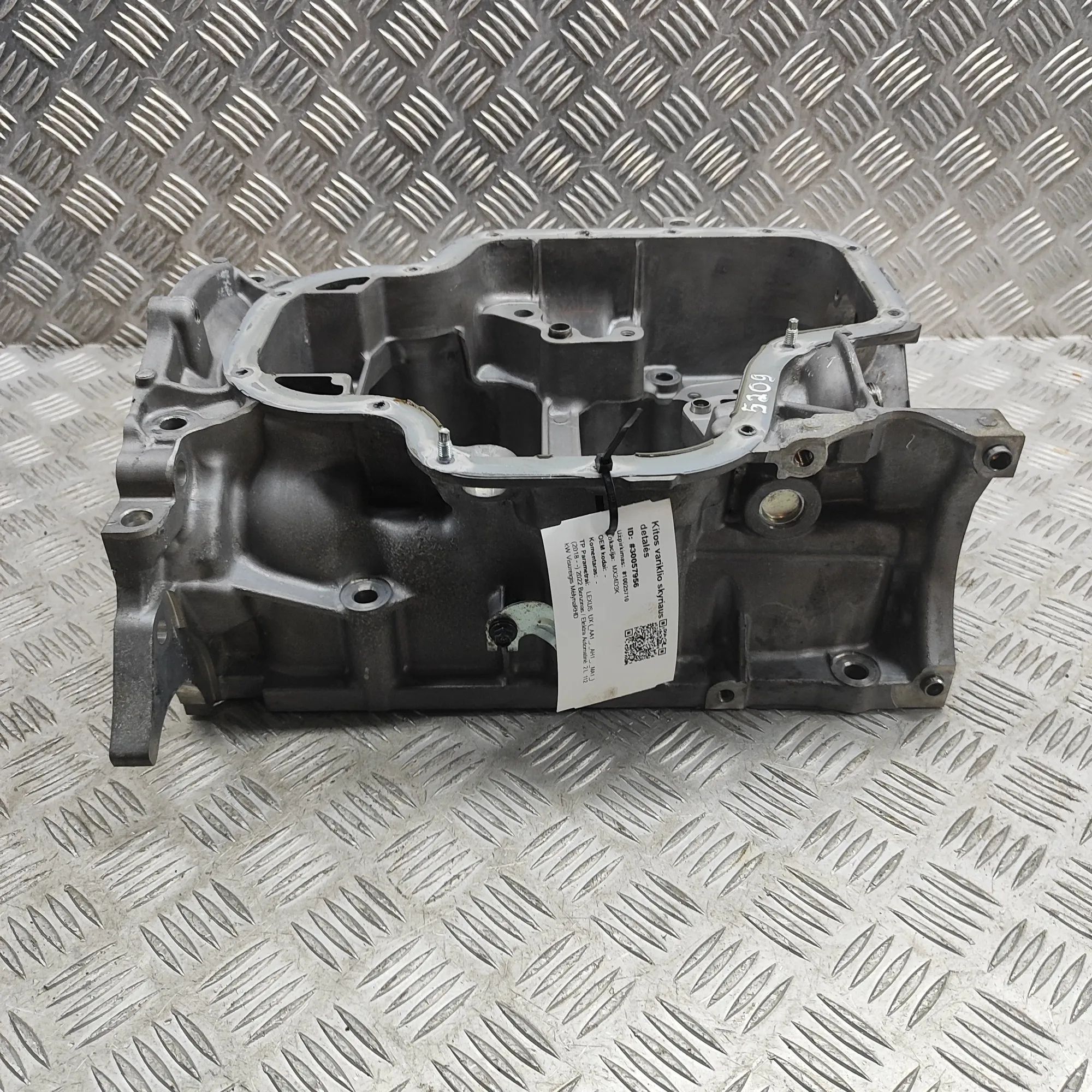 Lexus UX блок двигателя 11420-24020 Engine Block LEXUS UX (_AA1_, _AH1_...