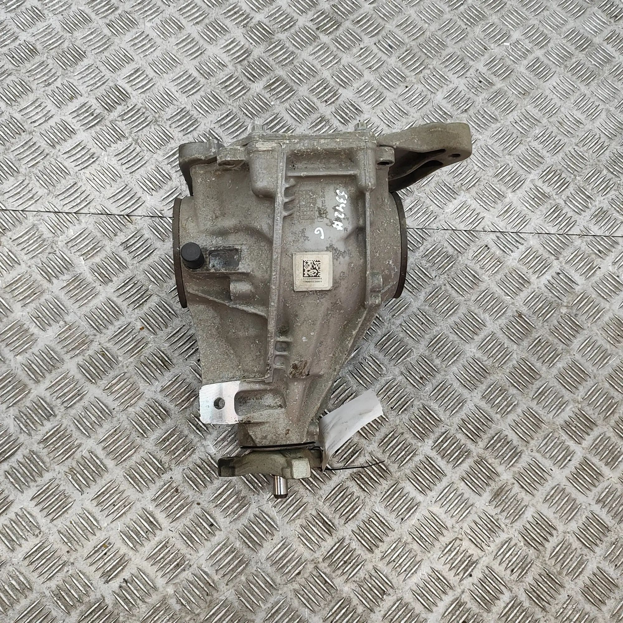 Mercedes-Benz C (W205) задний редуктор A1723510400, A2053510005 Rear Differential MERC...