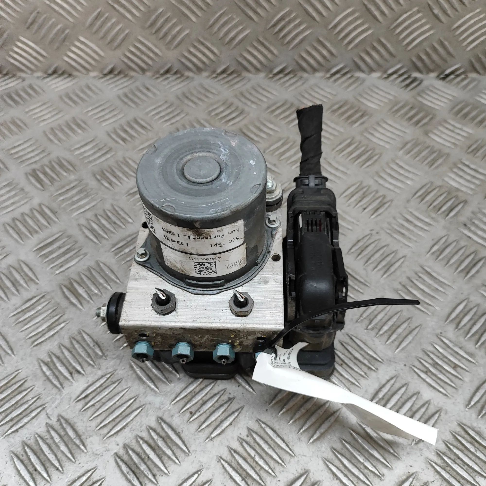 Mercedes-Benz V / Vito / EQV (W447) АБС Гидронасос  A4479001517 ABS Pump MERCEDES-BENZ VITO (Tourer...