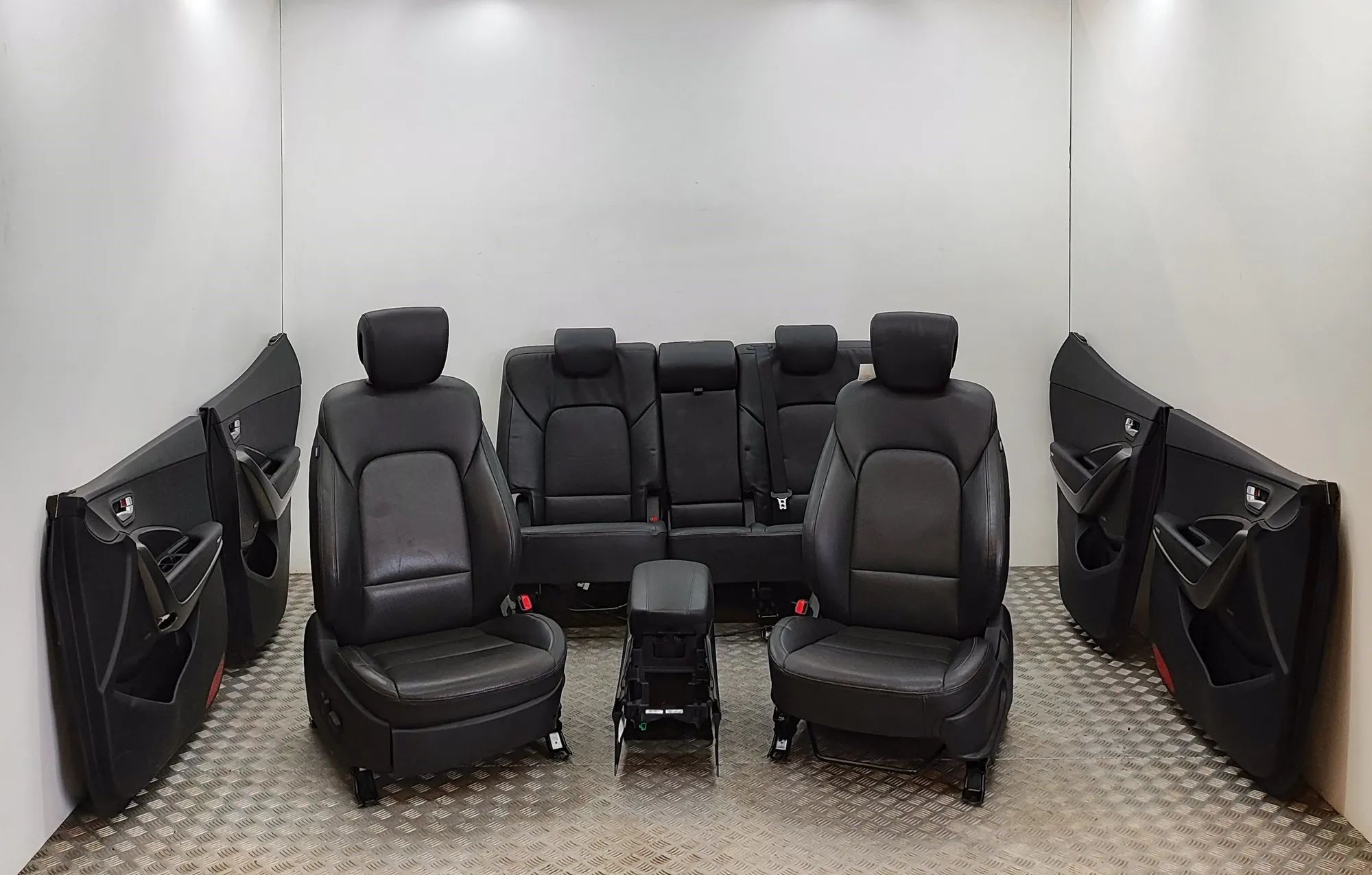 Hyundai Santa Fe Interior Seats W/ Door Cards Kit 82321-2W000, 83321-2W000, 82311-2W000, 83311-2W...