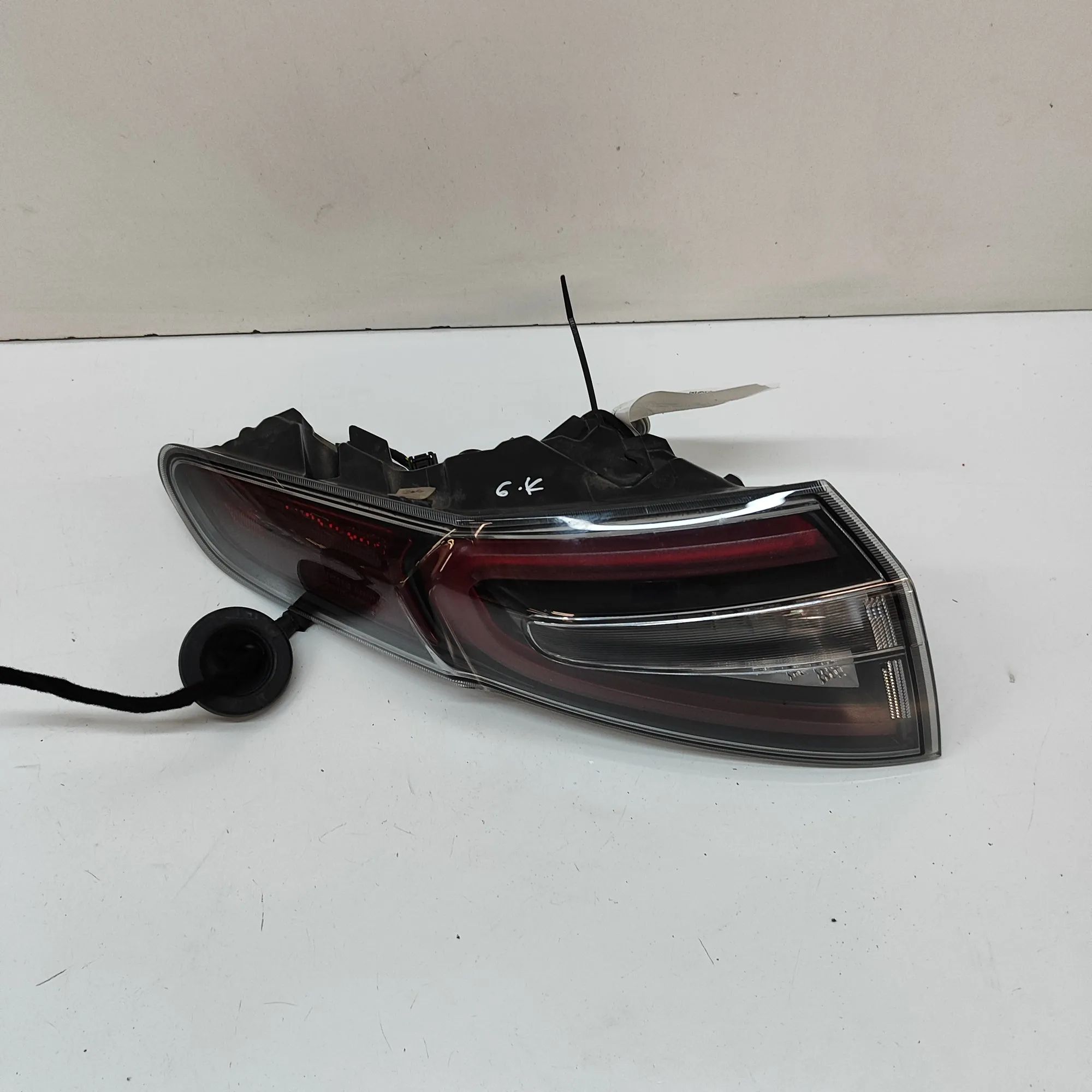Alfa-Romeo Stelvio Rear Left Tail Light 505639990, 2083999, 00505639990 Rear Left Tail ...