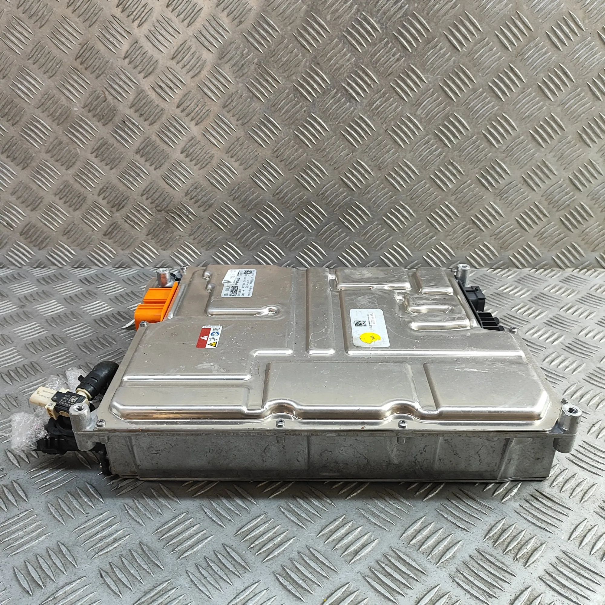 Skoda Enyaq инвертор 1EA915692L, 1EA915692 Inverter SKODA ENYAQ (iV ...