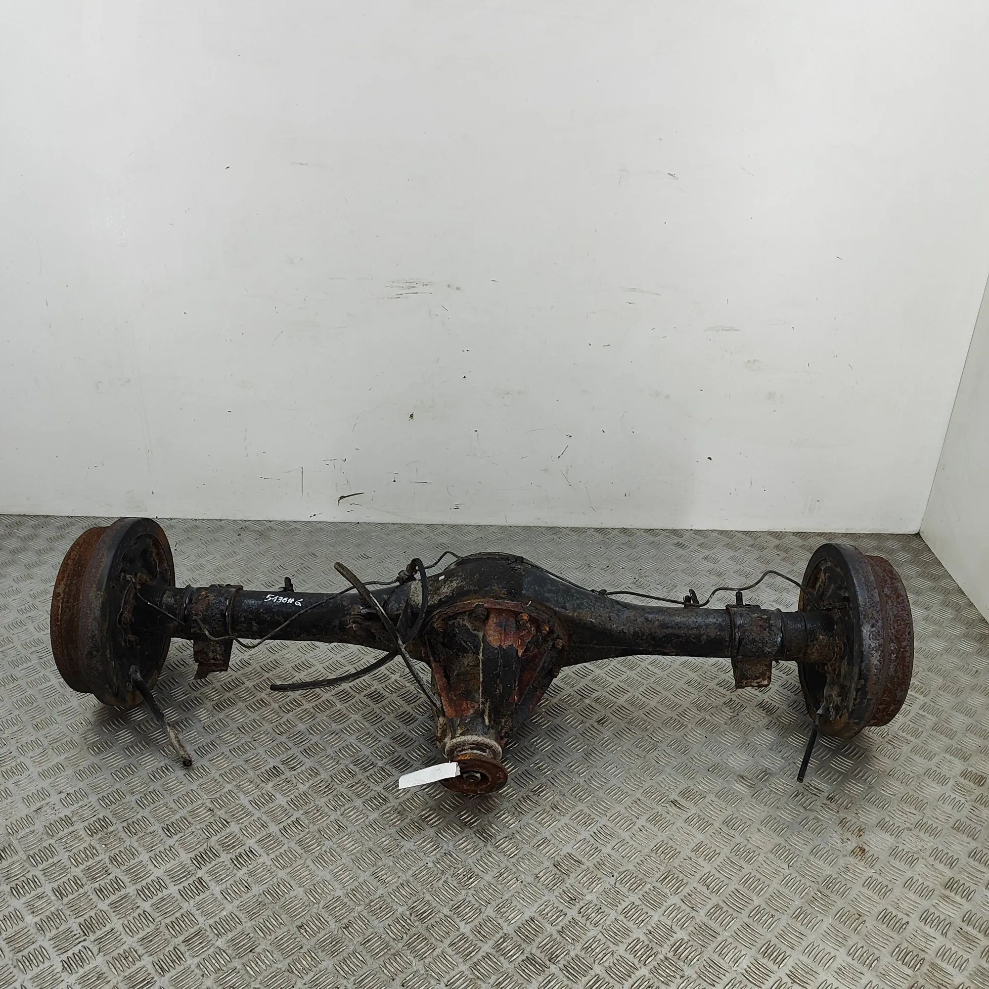 Nissan Patrol (Y60) Rear Axle 43010-C8510 Rear Axle NISSAN PATROL (III/2 Hard...