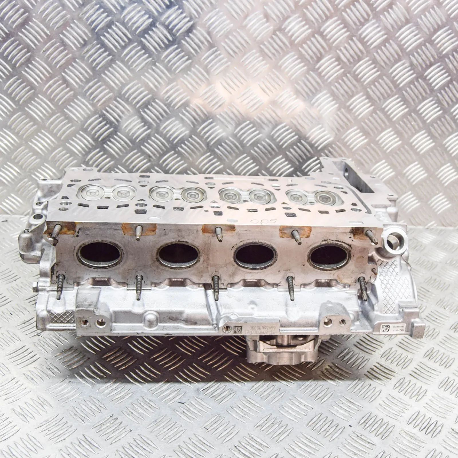 BMW X1 (F48) Engine Cylinder Head 7616187 Engine Cylinder Head BMW X1 (F48) (2014...