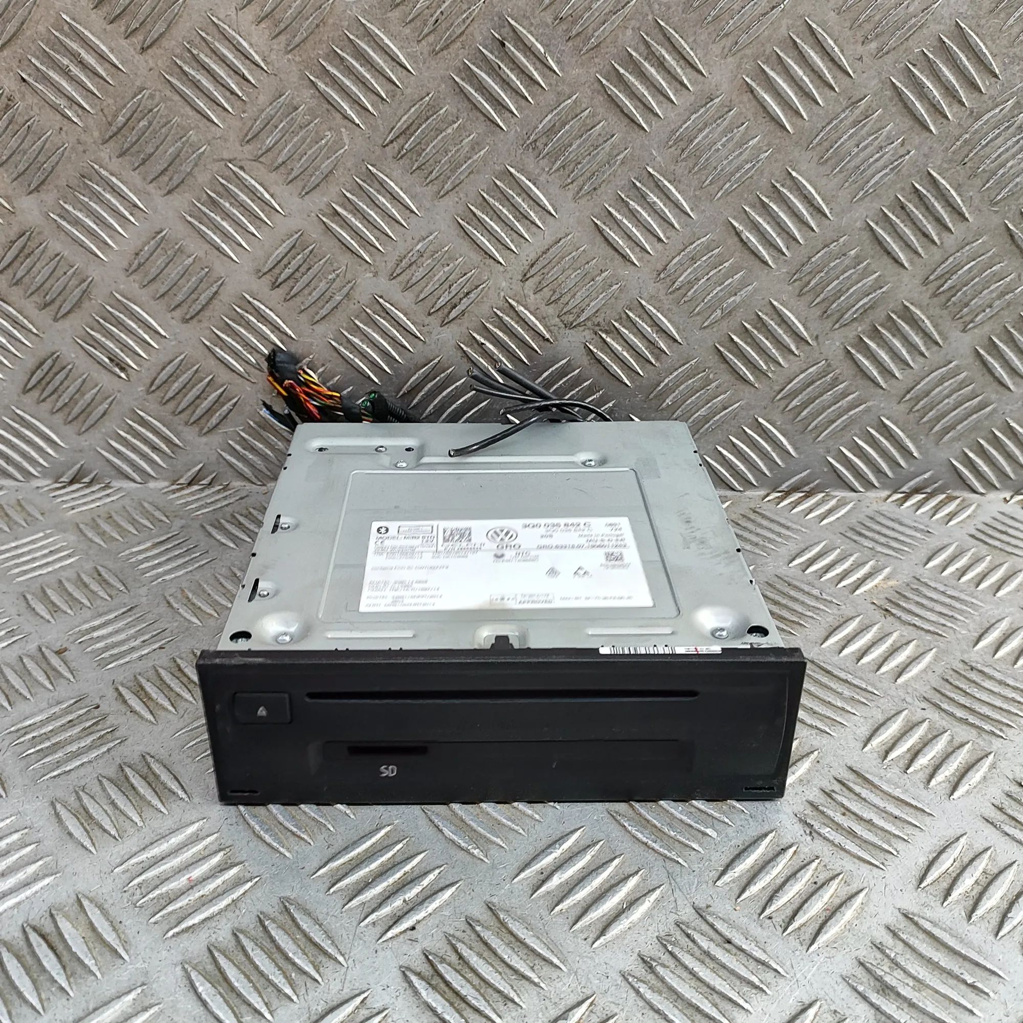 Volkswagen Polo Navigation Control Unit 3Q0035842C Navigation Control Unit VW POLO (AW1...