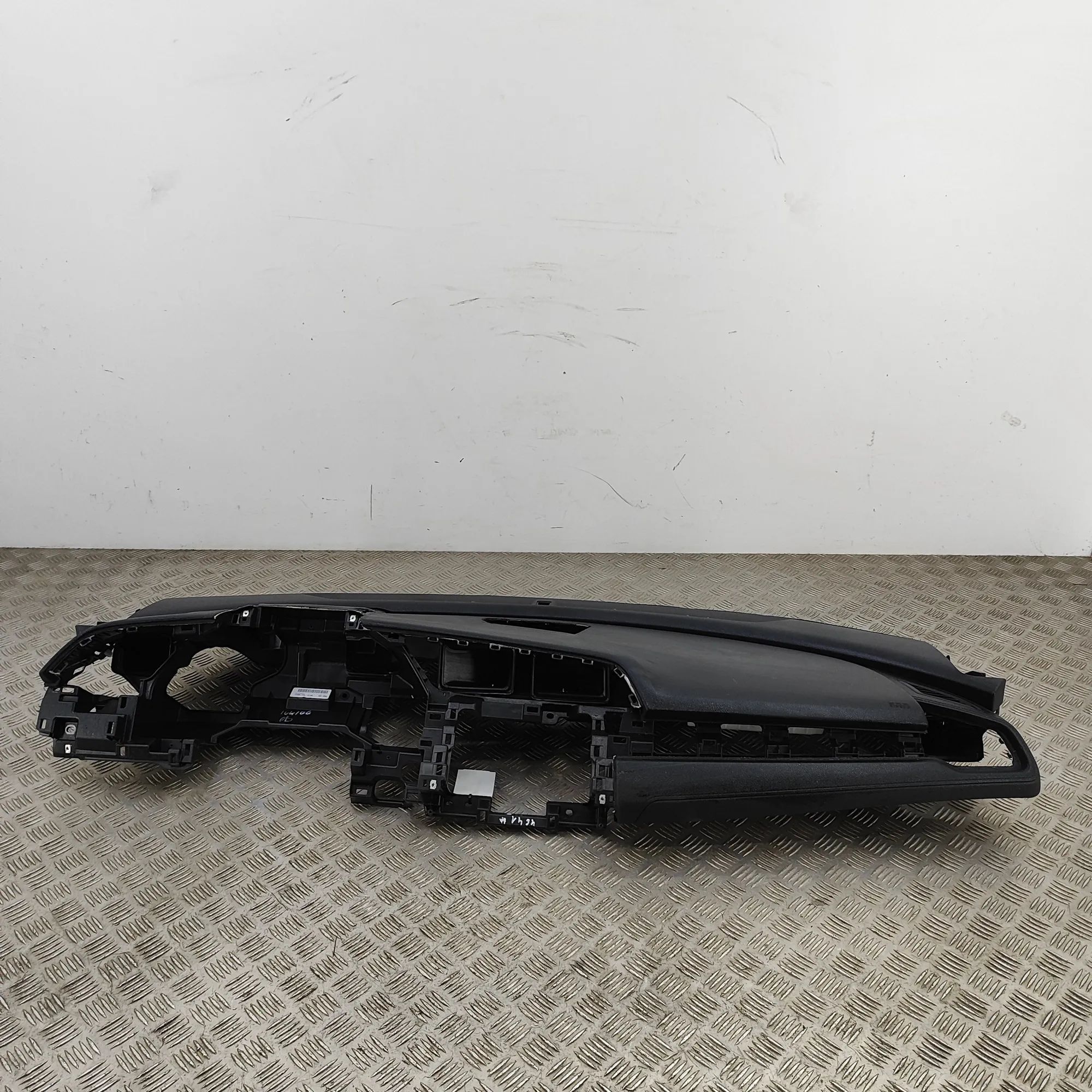 Honda Civic Dashboard 77100-TGL-G100 Dashboard HONDA CIVIC (X Hatchba...